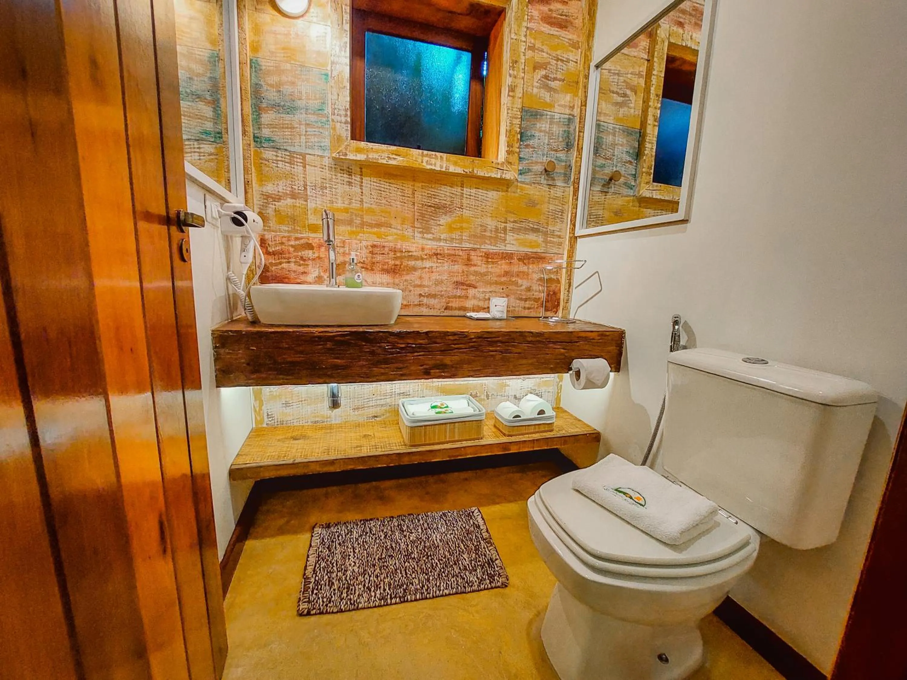 Bathroom in Pousada Victoria Villa By Nacional Inn - A 800 metros da Vila Capivari