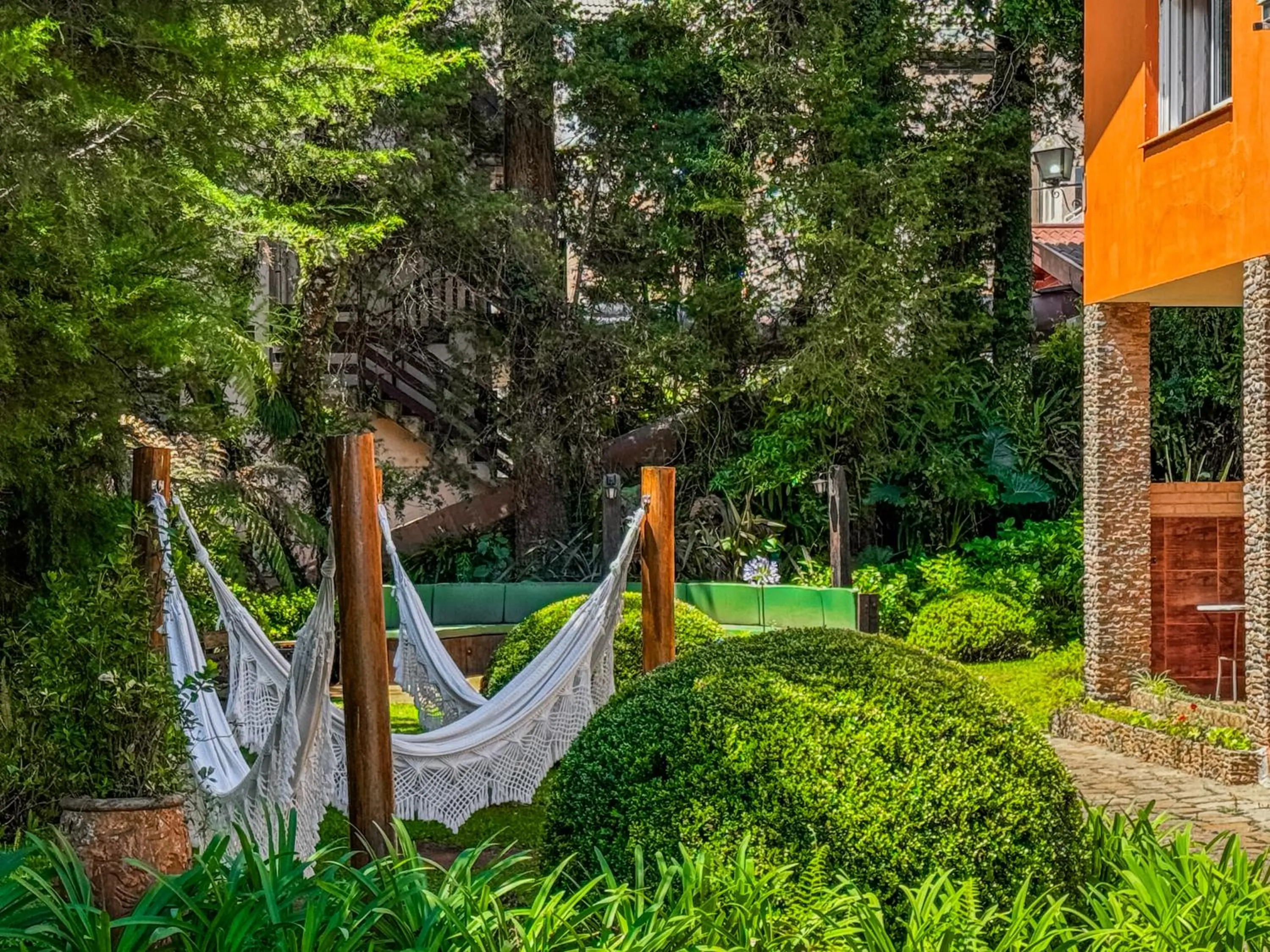 Garden view in Pousada Victoria Villa By Nacional Inn - A 800 metros da Vila Capivari