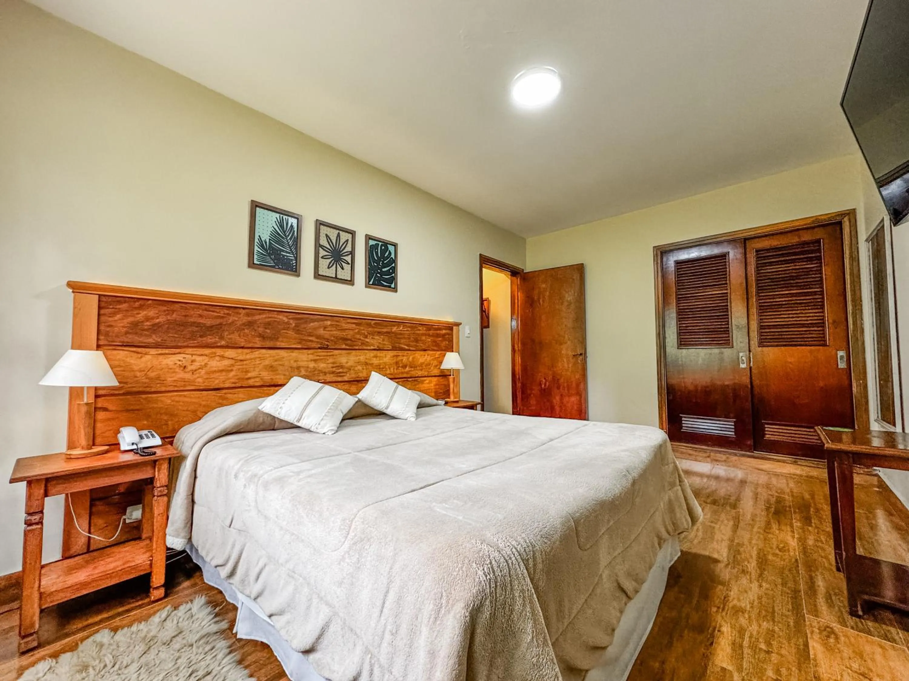 Bedroom, Bed in Pousada Victoria Villa By Nacional Inn - A 800 metros da Vila Capivari