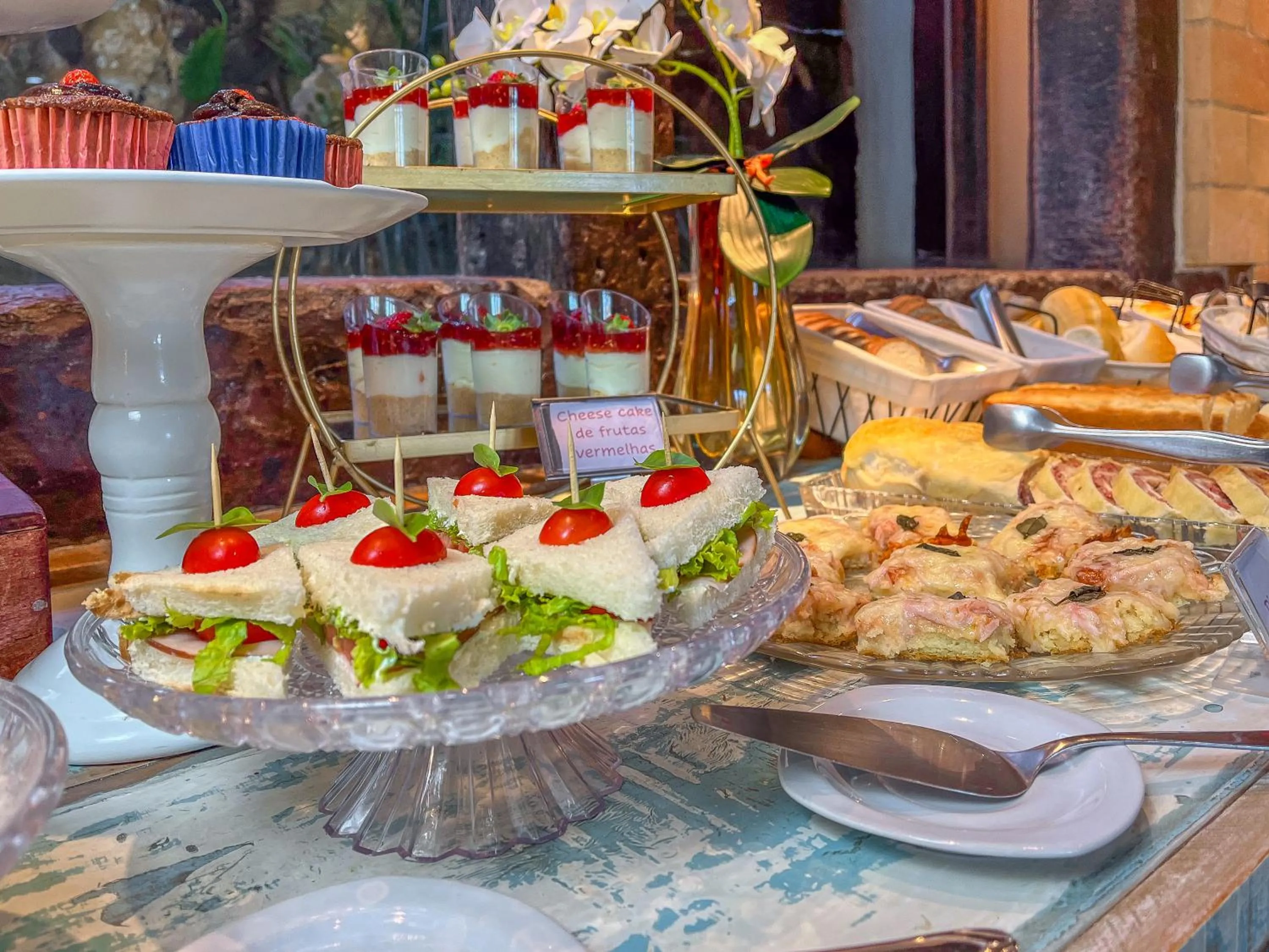 Breakfast in Pousada Victoria Villa By Nacional Inn - A 800 metros da Vila Capivari