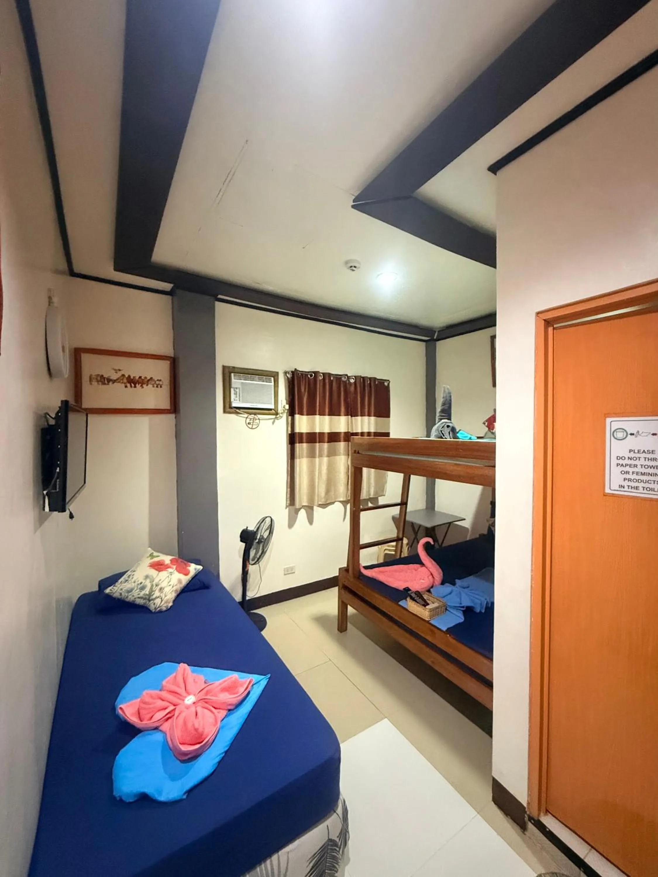 Bed in Lolo Bob's Bed And Breakfast