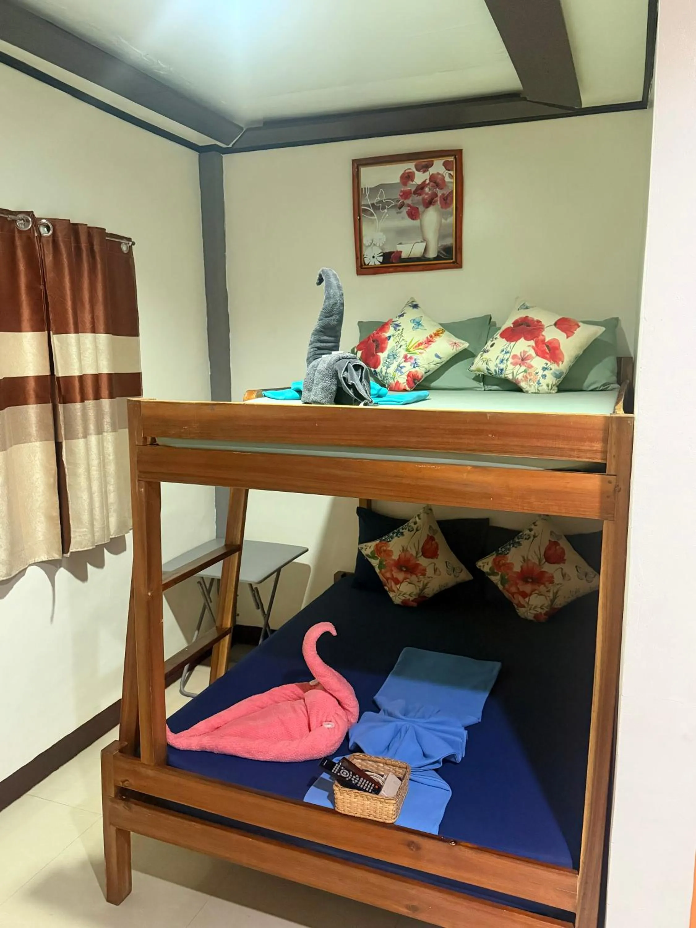 Bed in Lolo Bob's Bed And Breakfast