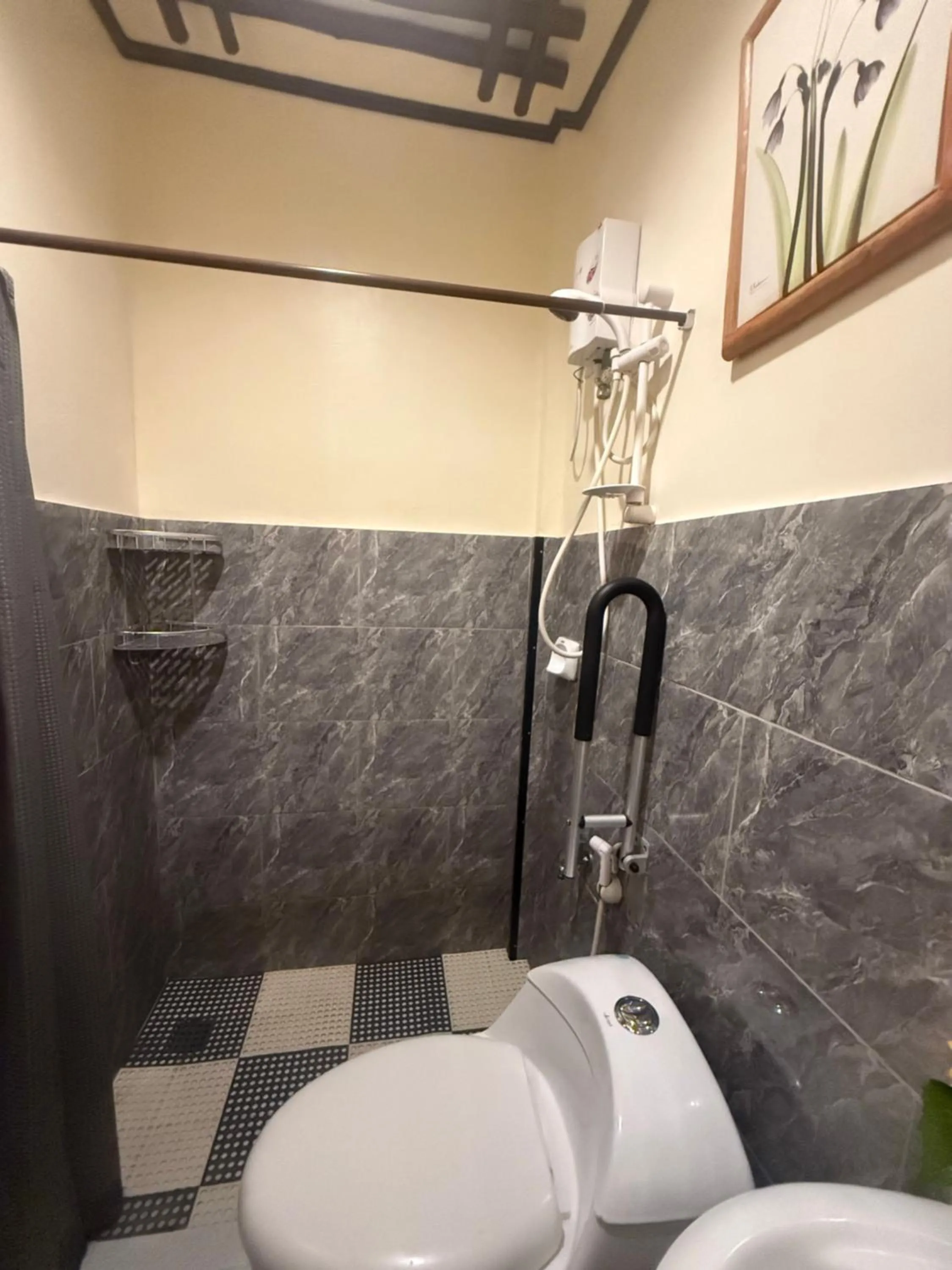 Lolo Bob's Bed And Breakfast