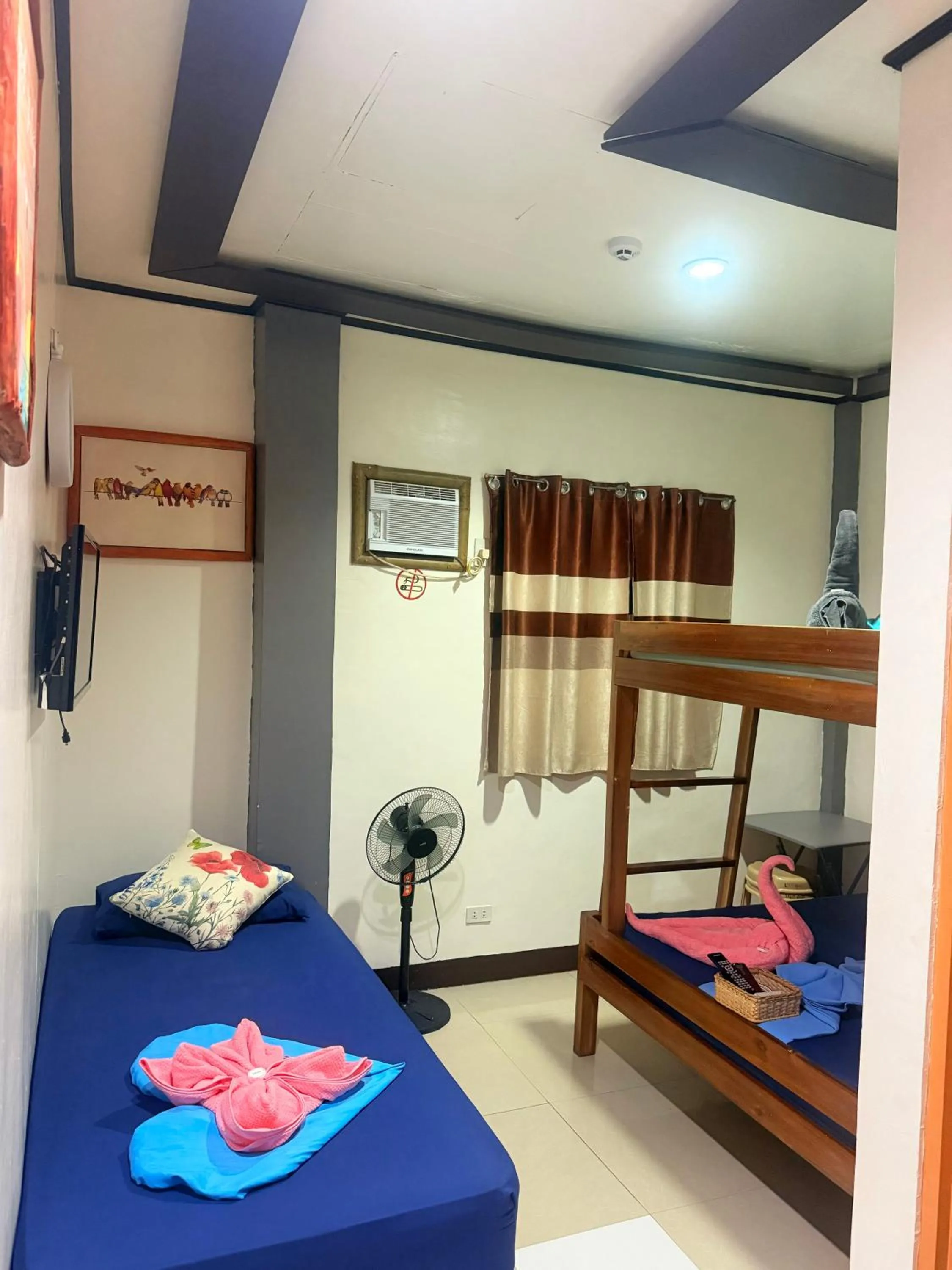 Bed in Lolo Bob's Bed And Breakfast