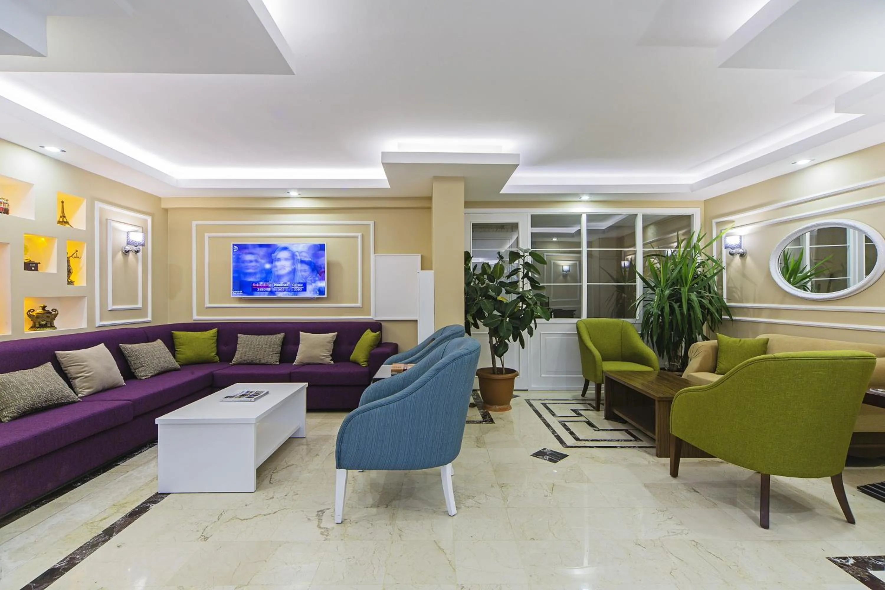 Lobby or reception in Pera Arya Hotel