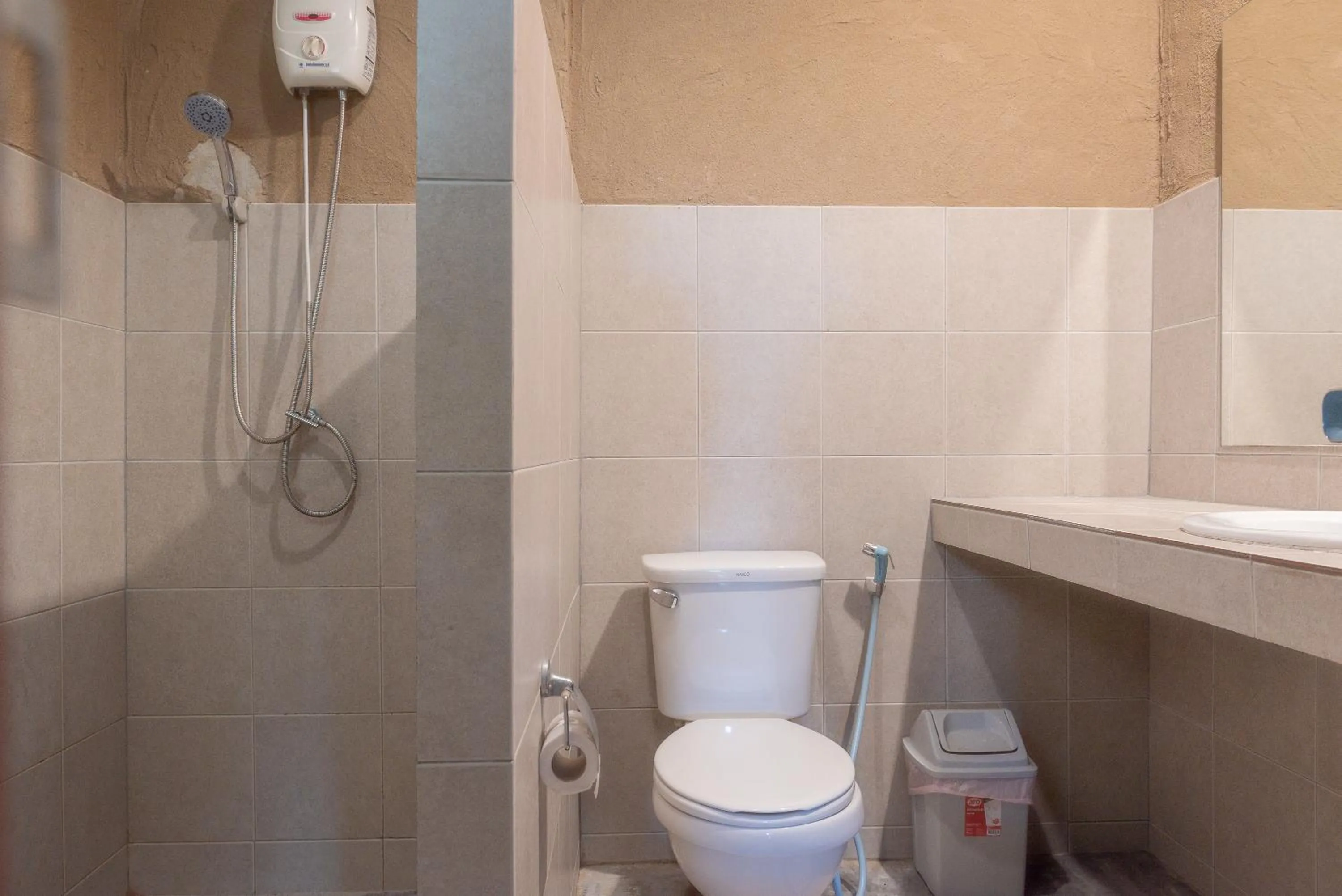 Bathroom in Muntra Garden Resort