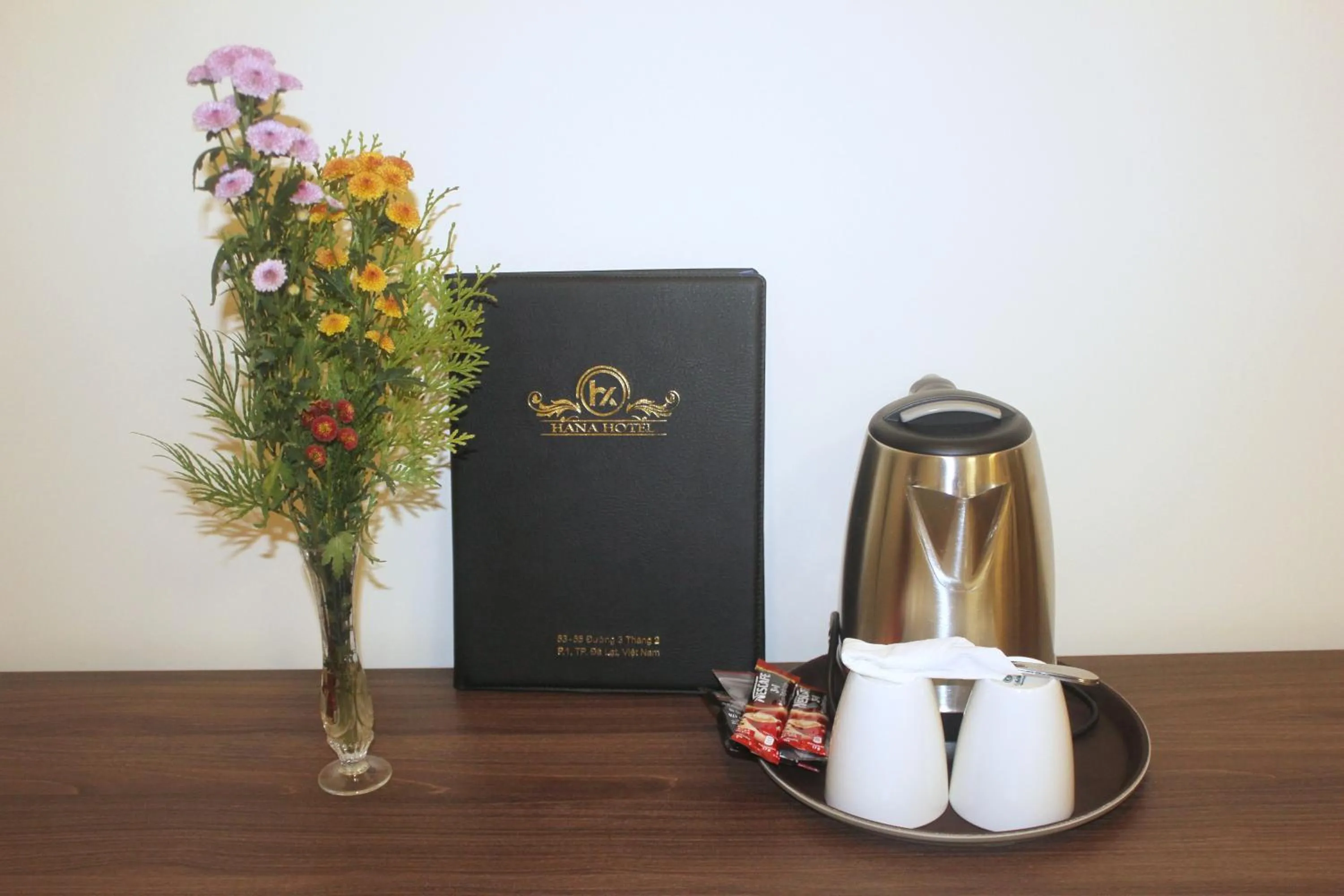 Coffee/tea facilities in Hana Dalat Hotel