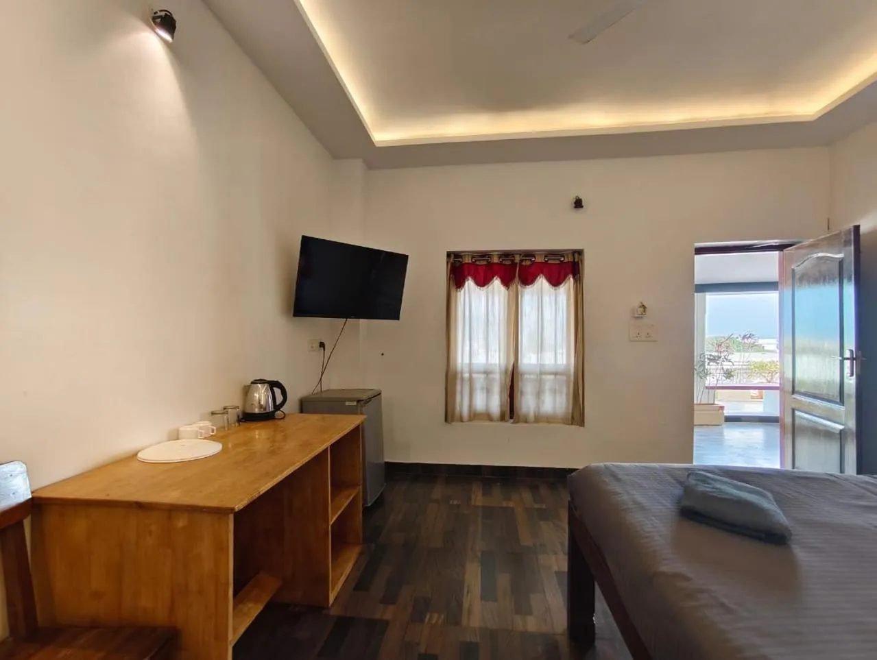 View (from property/room), Bed in The French Villa Elite