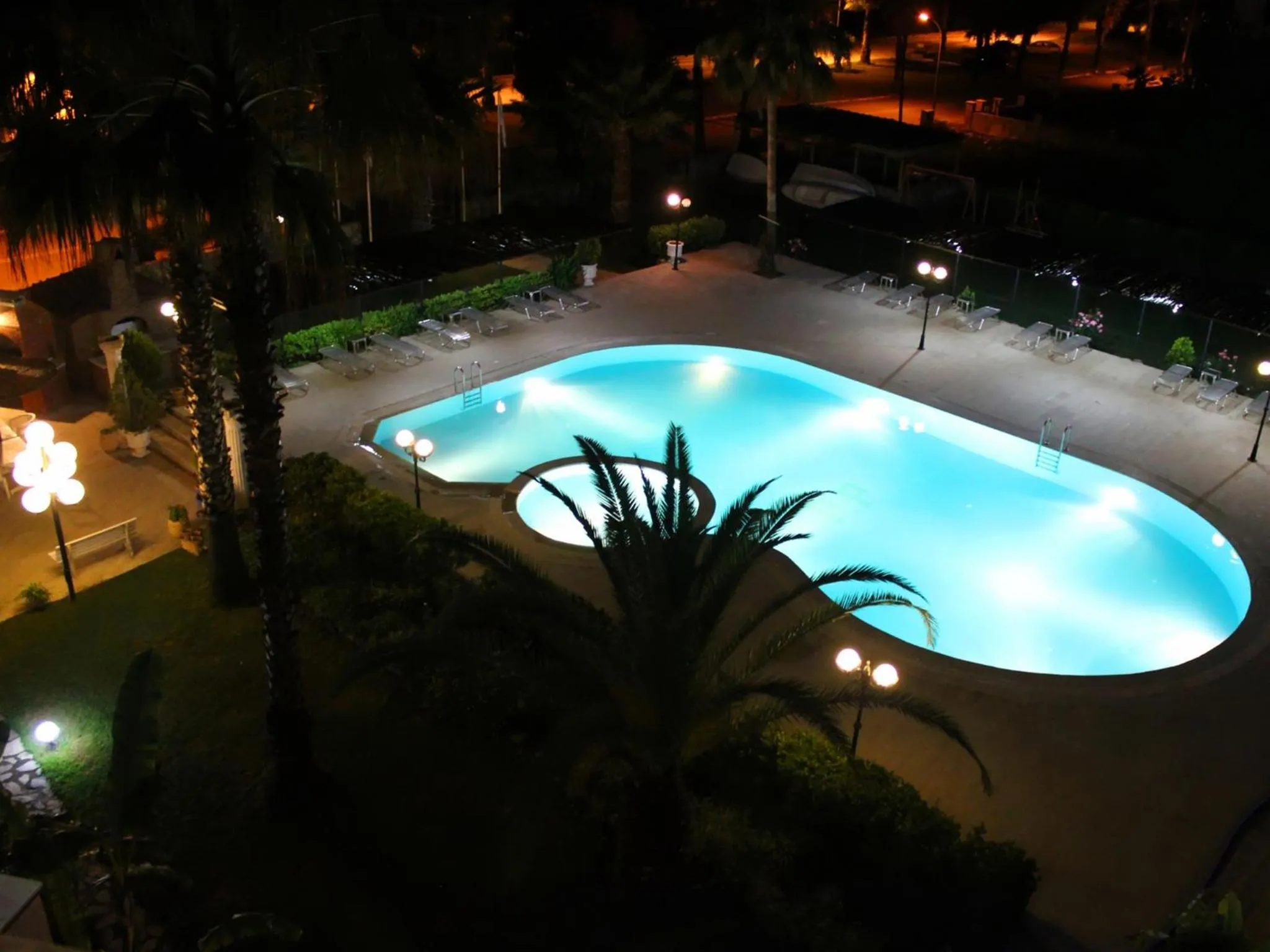 Pool view in Panorama Plaza