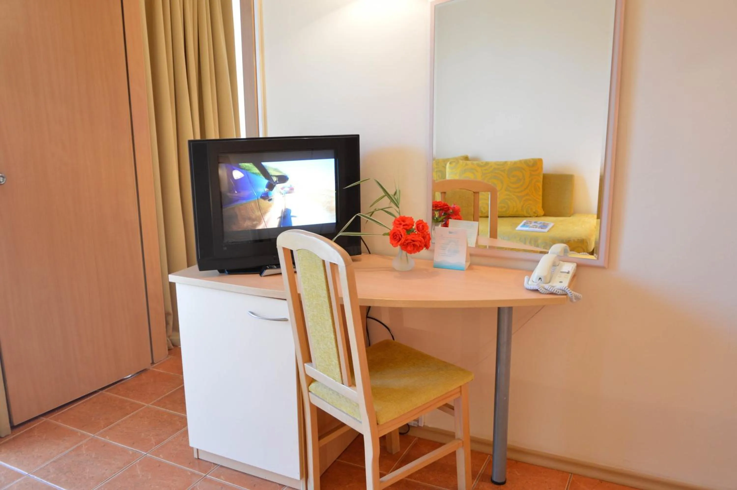 TV and multimedia in Vita Park Hotel & Aqua Park