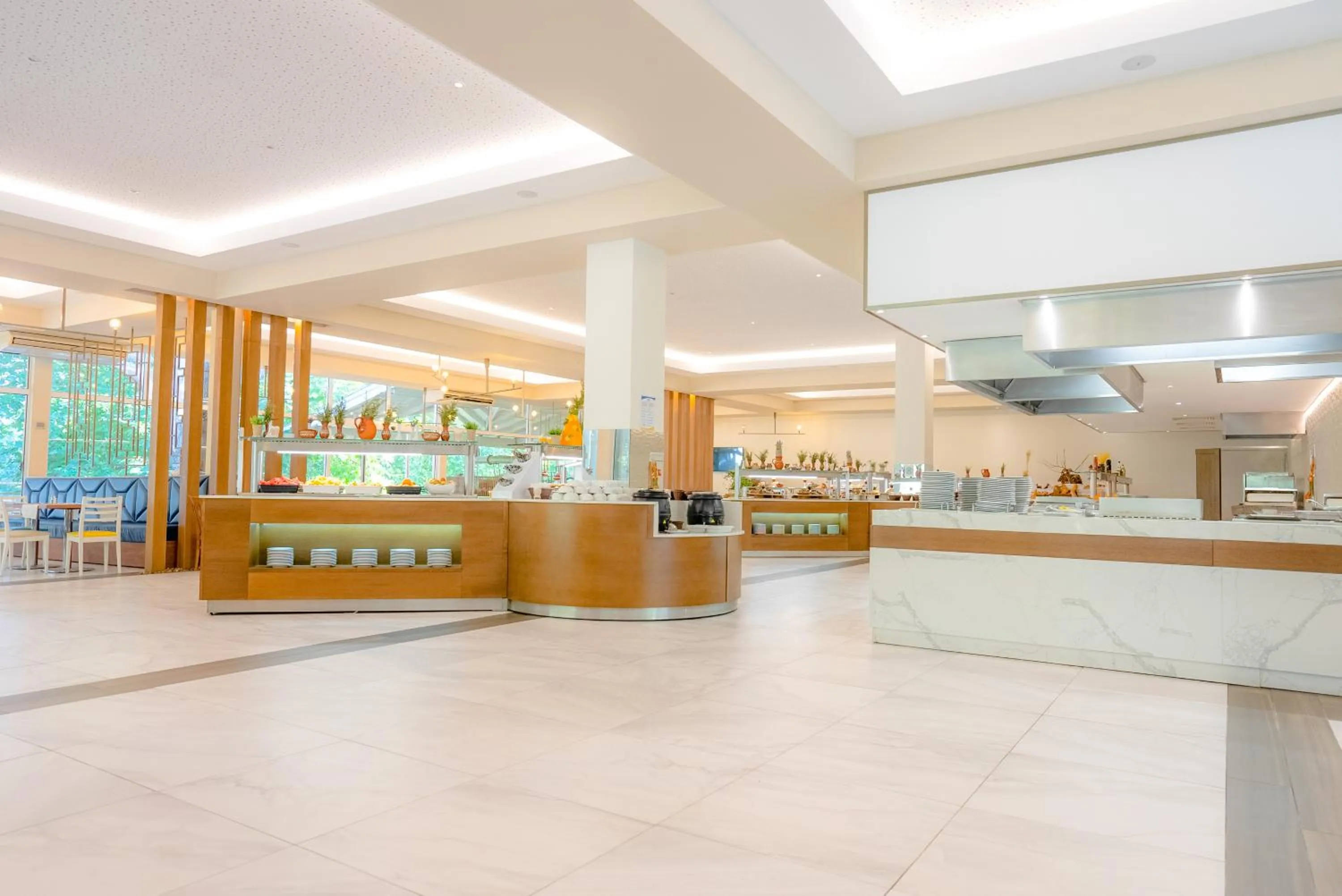 Restaurant/places to eat in Vita Park Hotel & Aqua Park