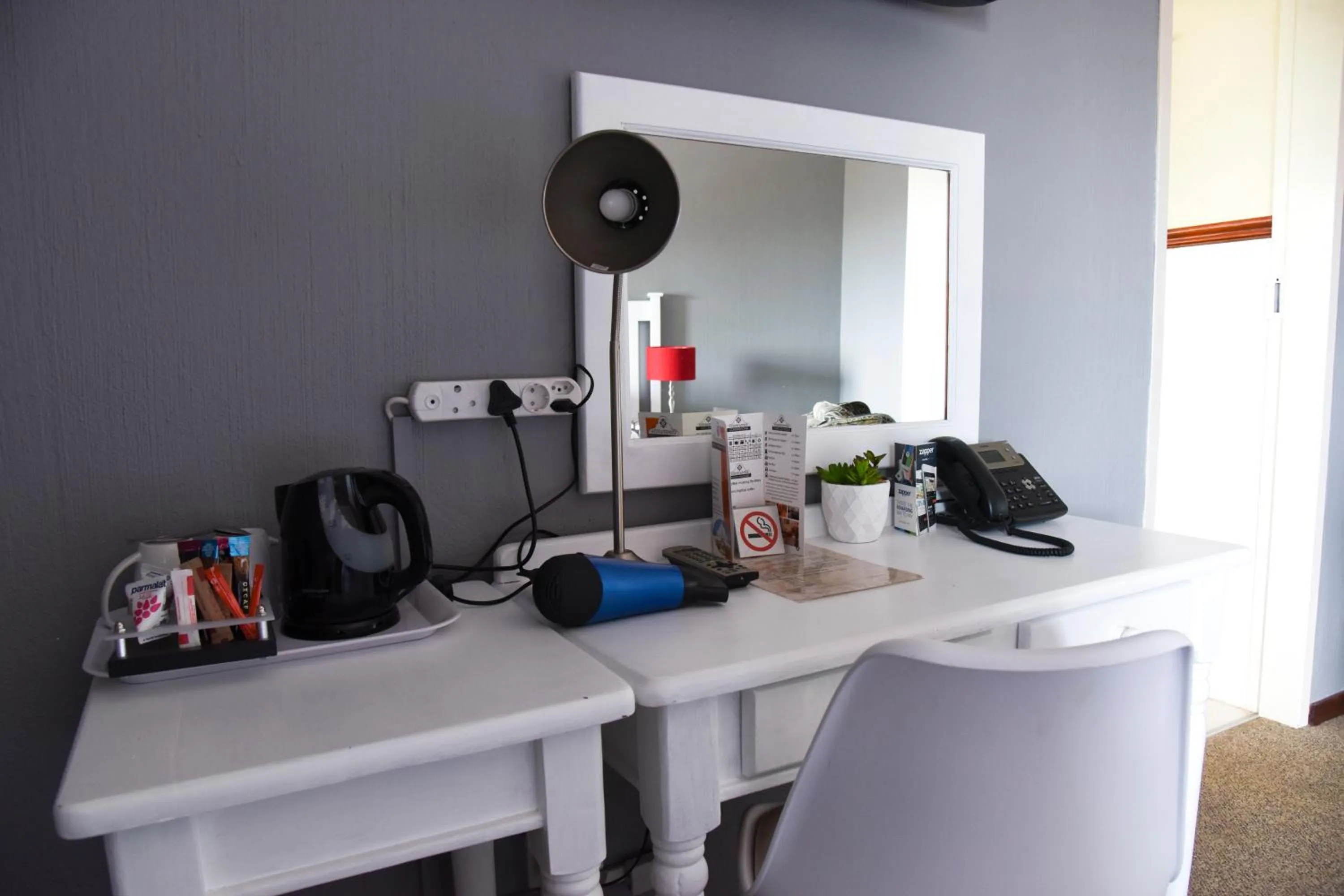 Coffee/tea facilities in Constantia Hotel and Conference Centre