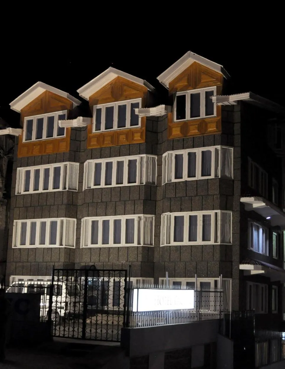 Property building in Hotel PACIFIC