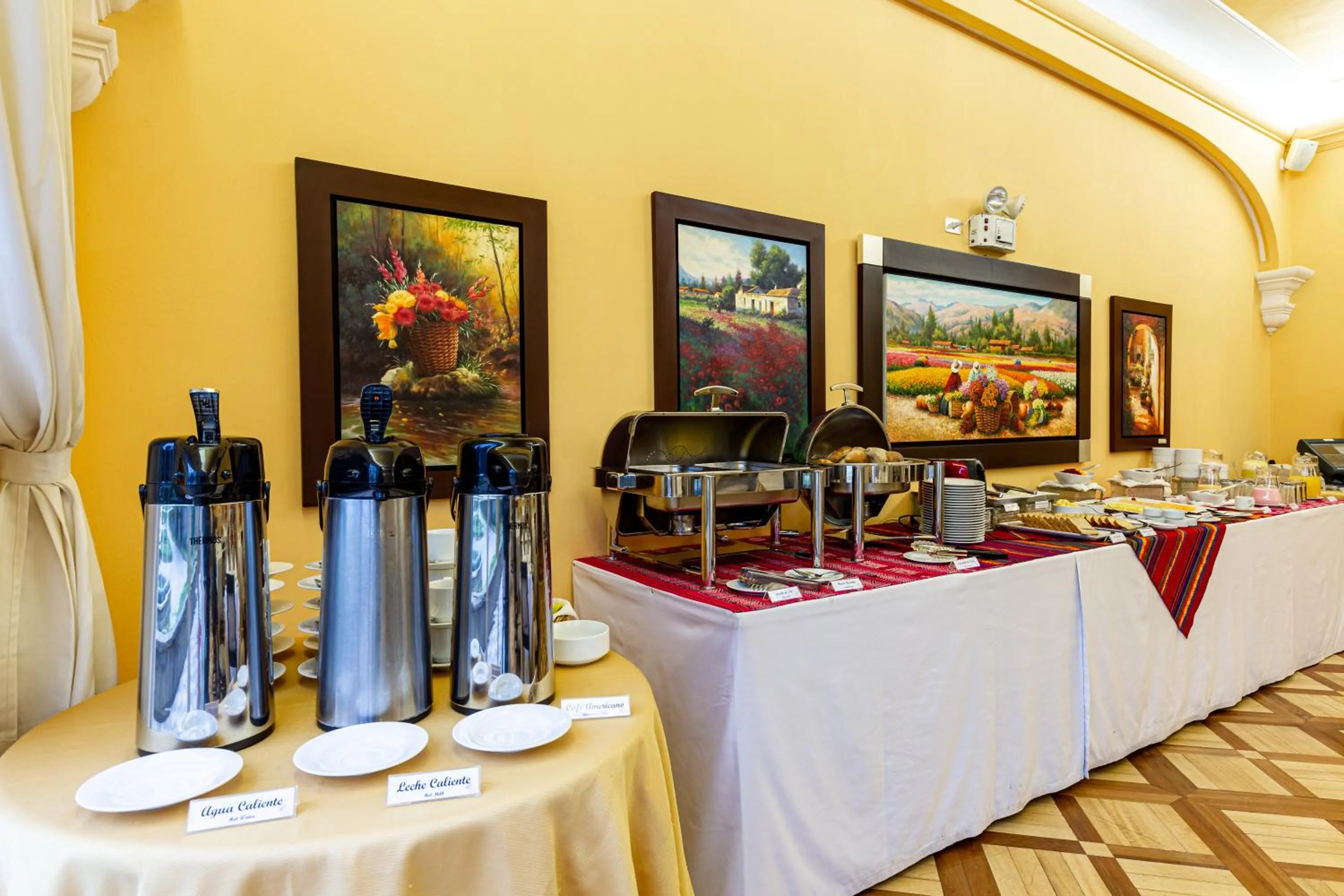 Food in LP Los Portales Hotel Tarma