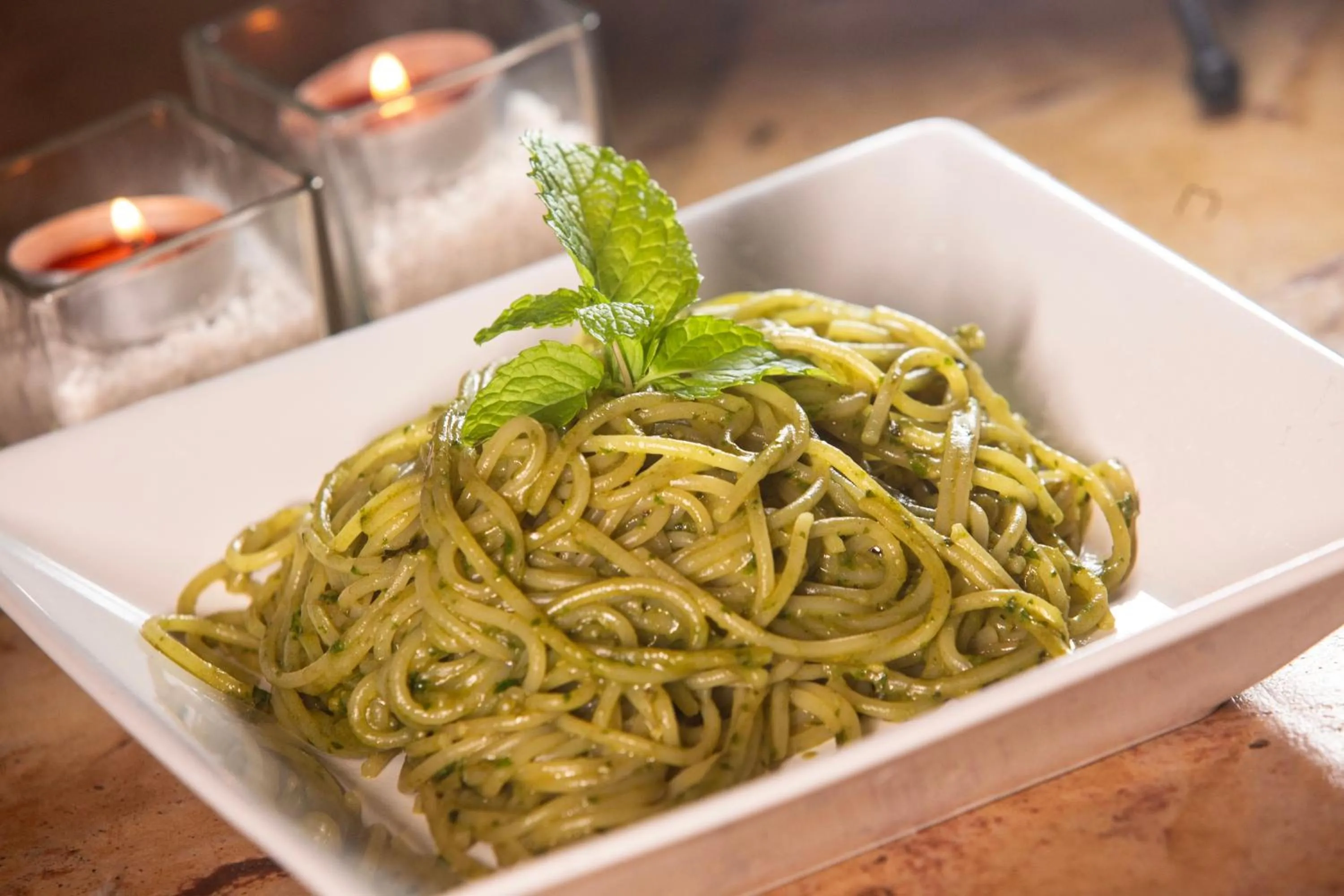 Restaurant/places to eat in Pousada Canto No Bosque