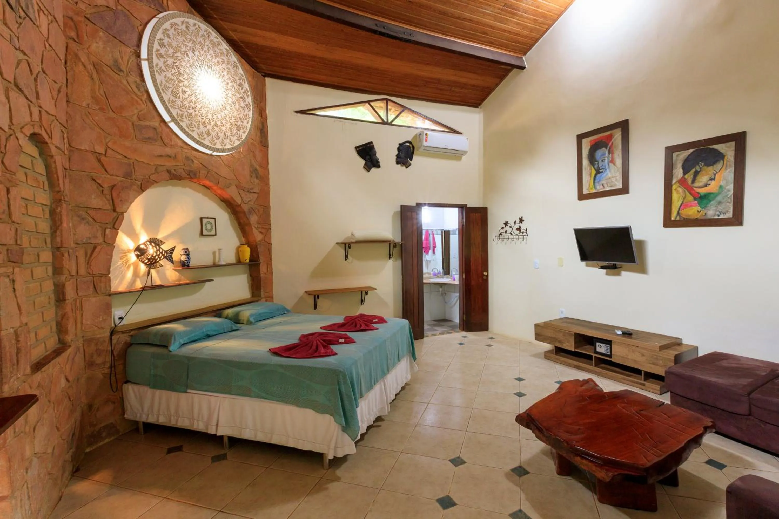 Restaurant/places to eat, Bed in Pousada Canto No Bosque