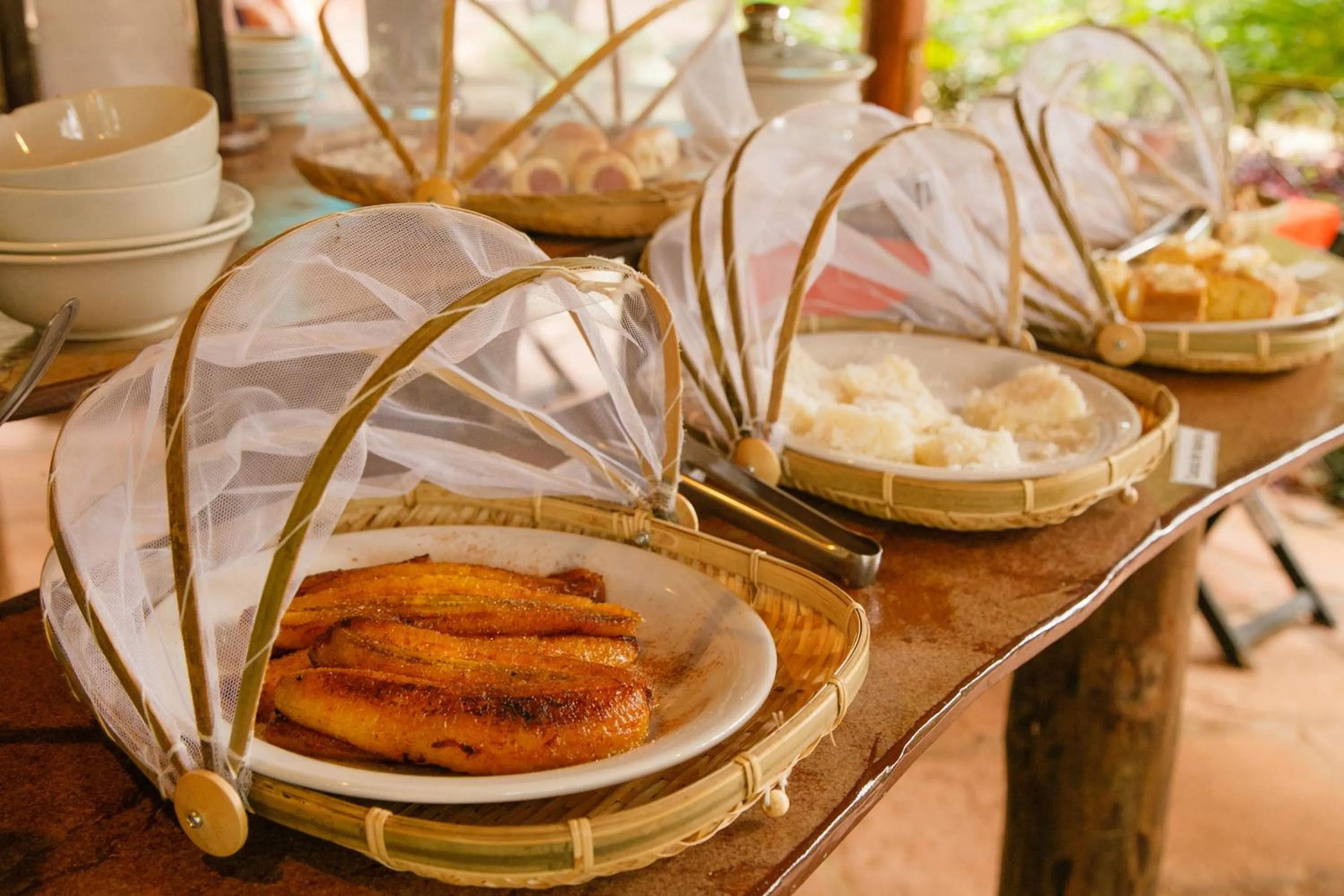 Restaurant/places to eat in Pousada Canto No Bosque