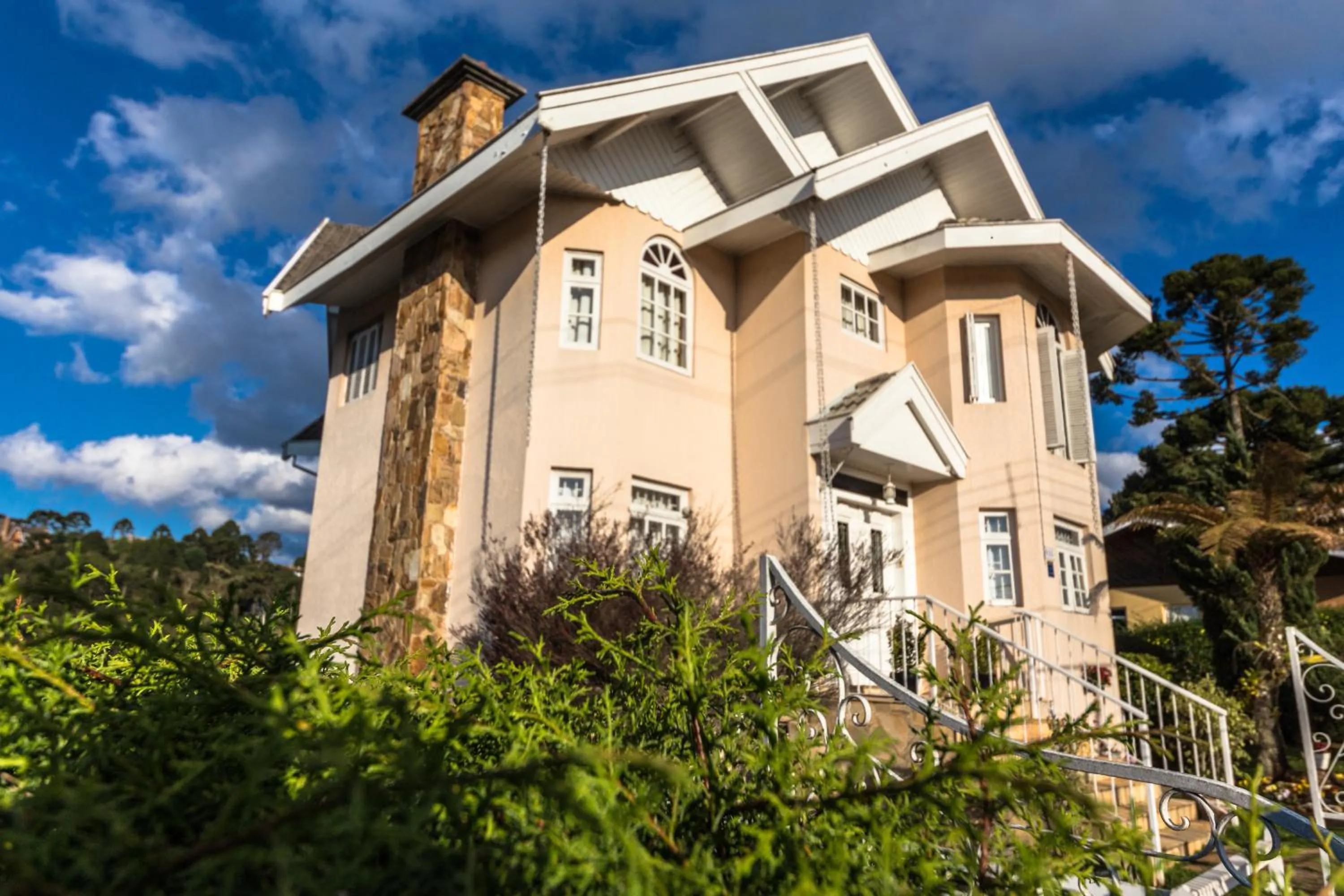 Facade/entrance in Pousada Confraria da Terra