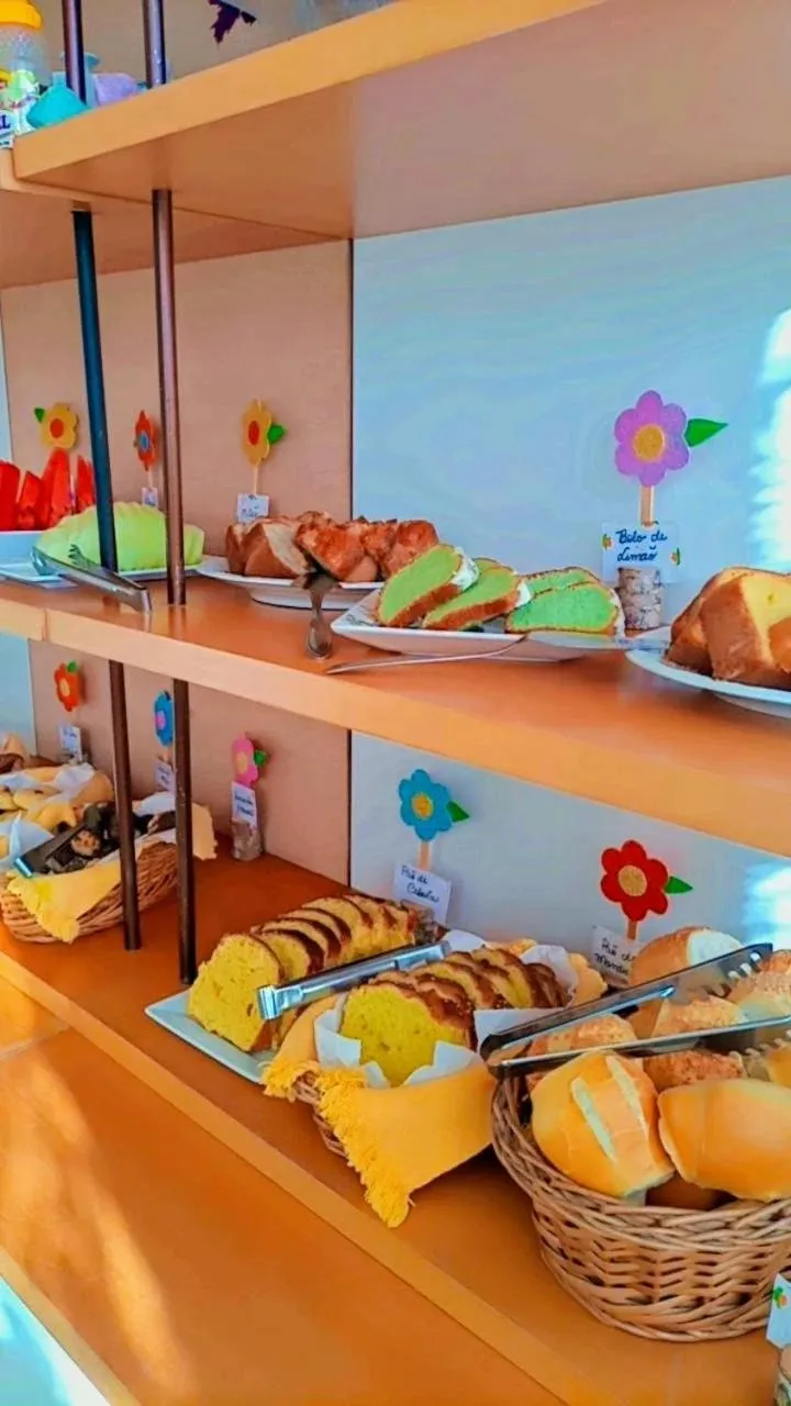 Food and drinks in Pousada Confraria da Terra