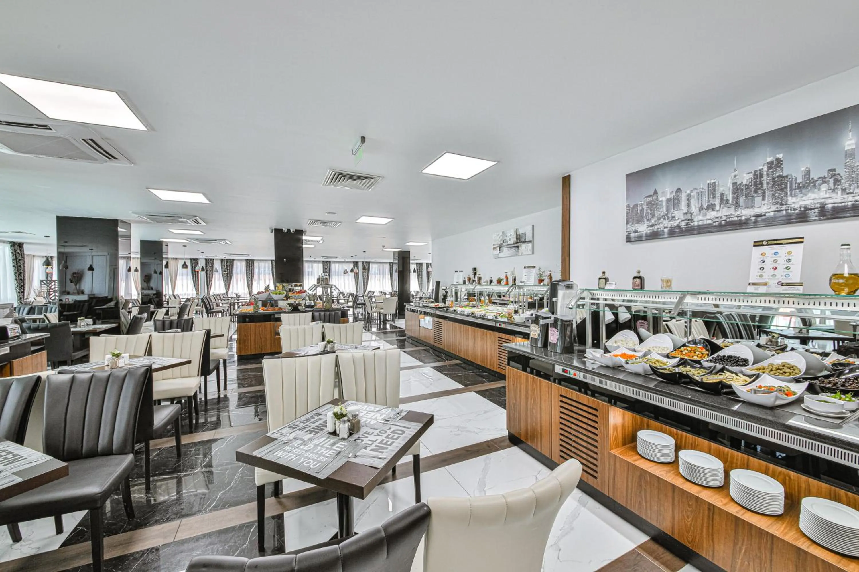 Restaurant/places to eat in Prestige Deluxe Hotel Aquapark Club - All inclusive