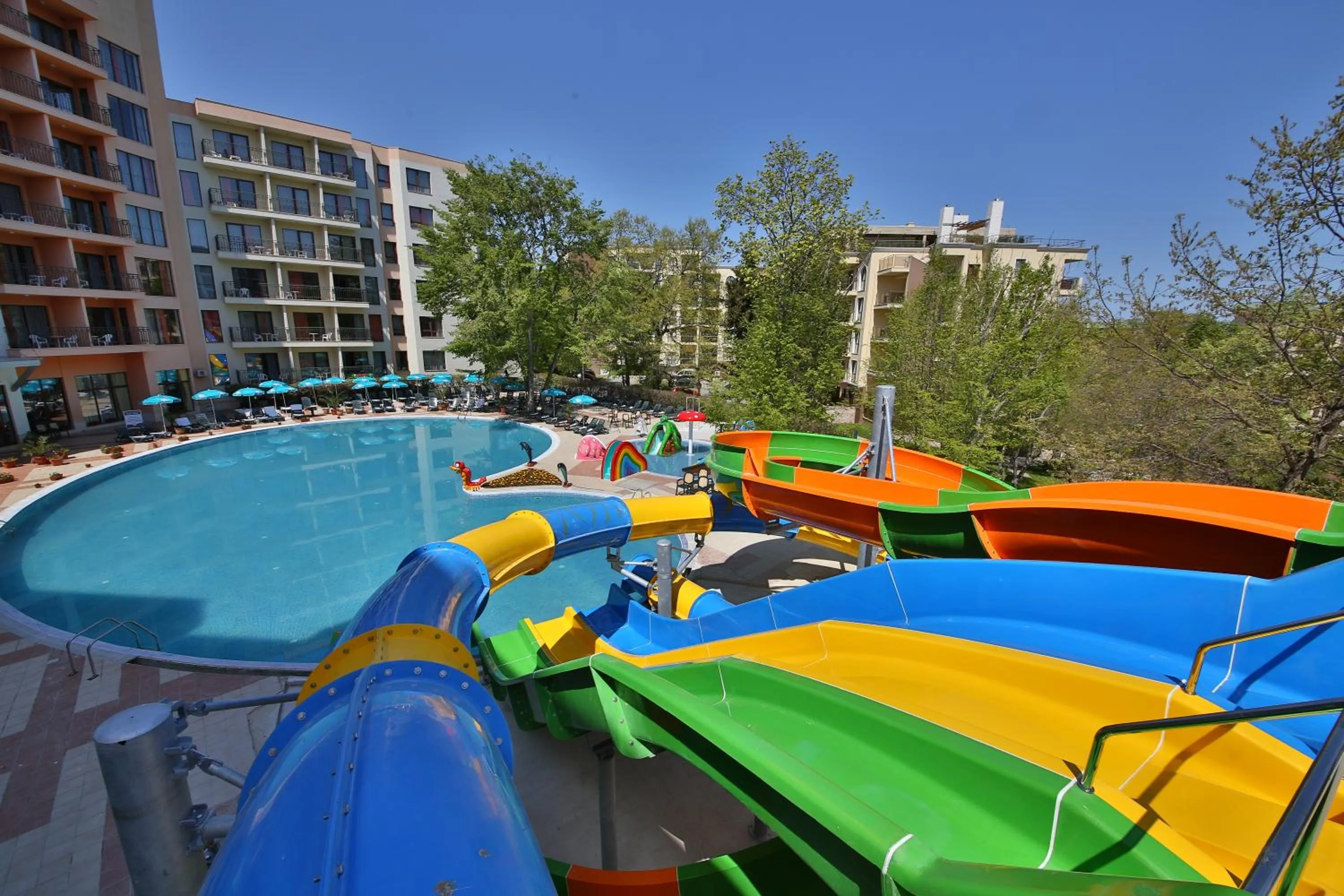 Day in Prestige Deluxe Hotel Aquapark Club - All inclusive