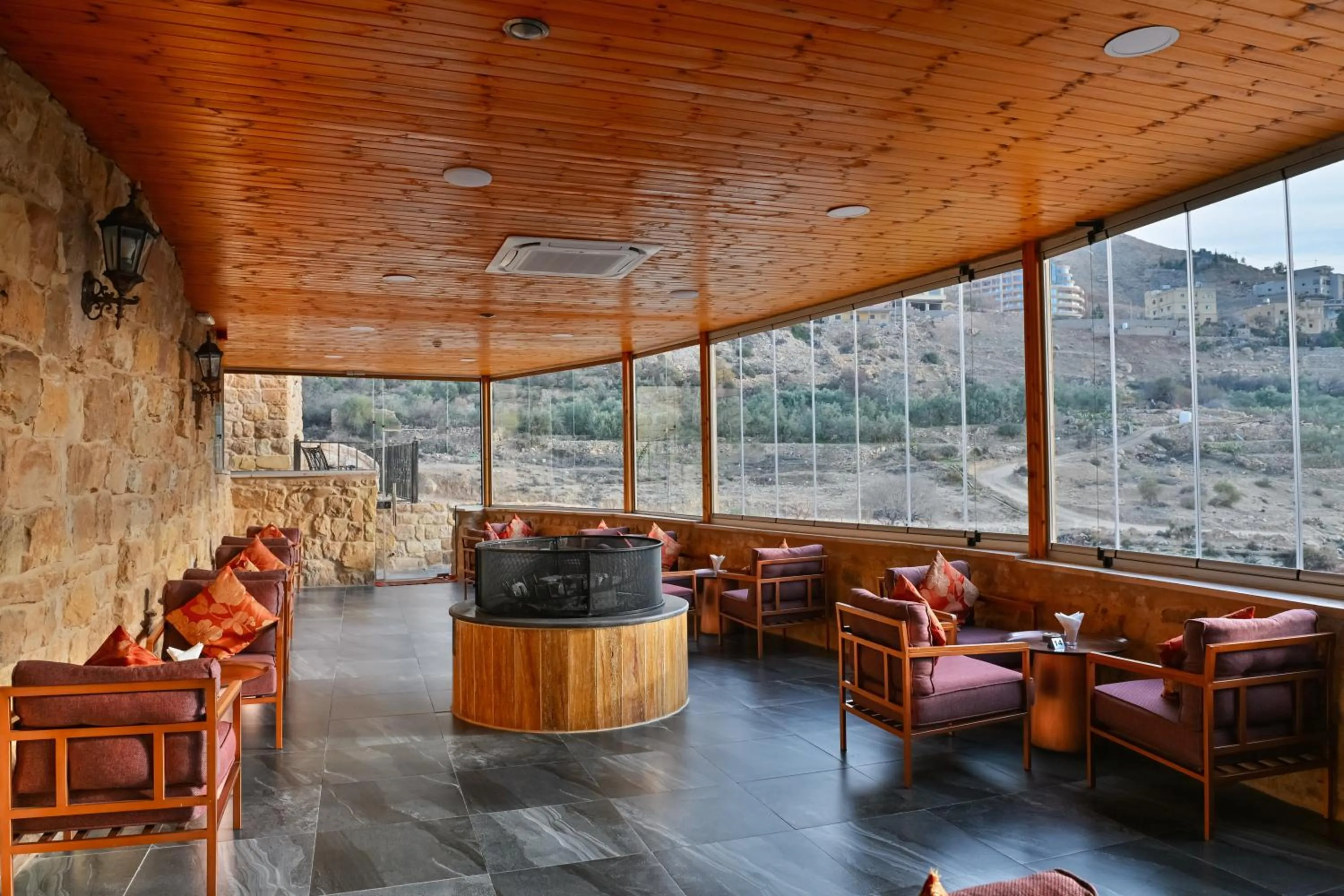 Communal lounge/ TV room in The Old Village Hotel & Resort