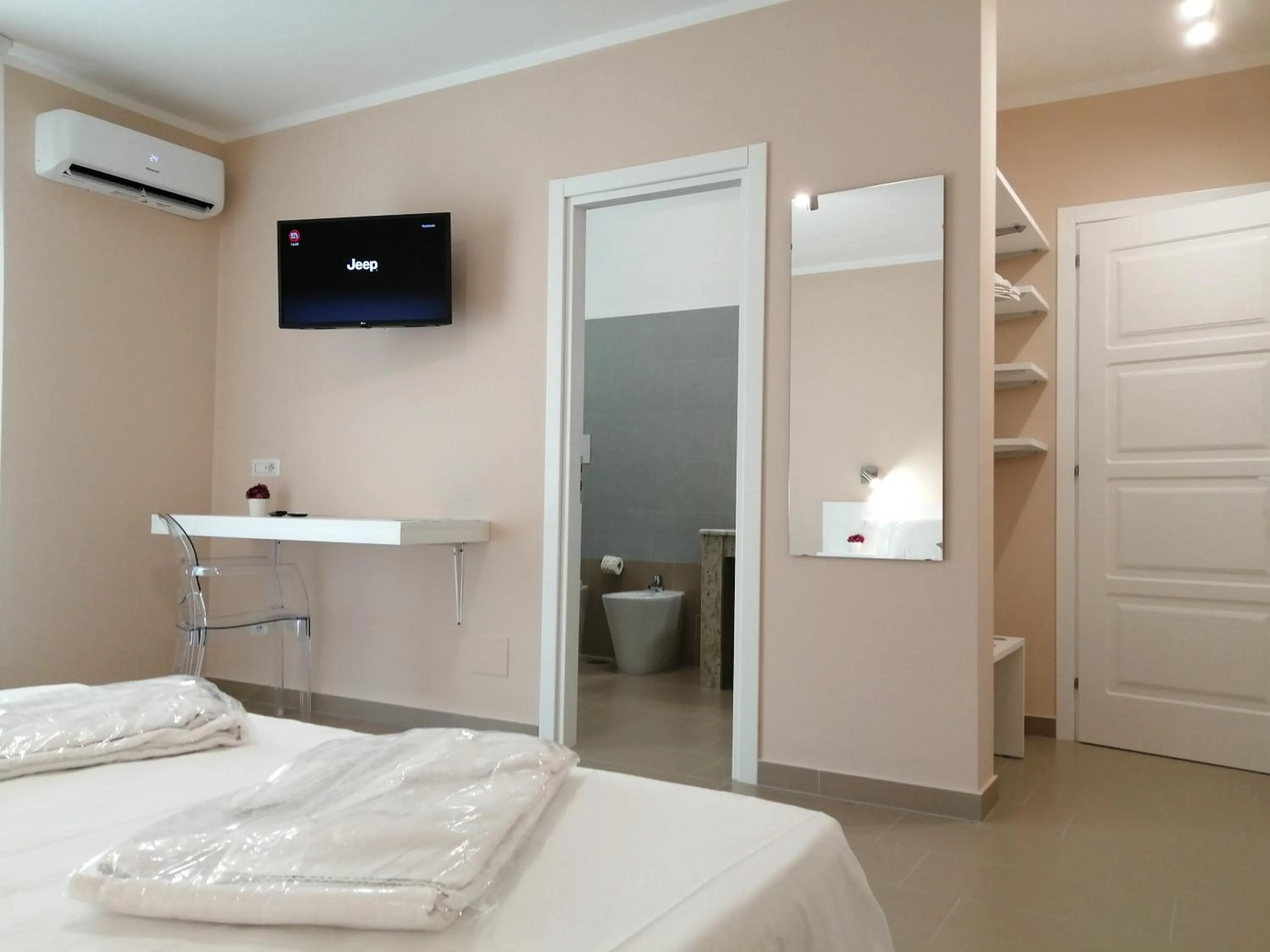 Photo of the whole room, Bed in Villa Laura Residence Hotel Apartments & Studios