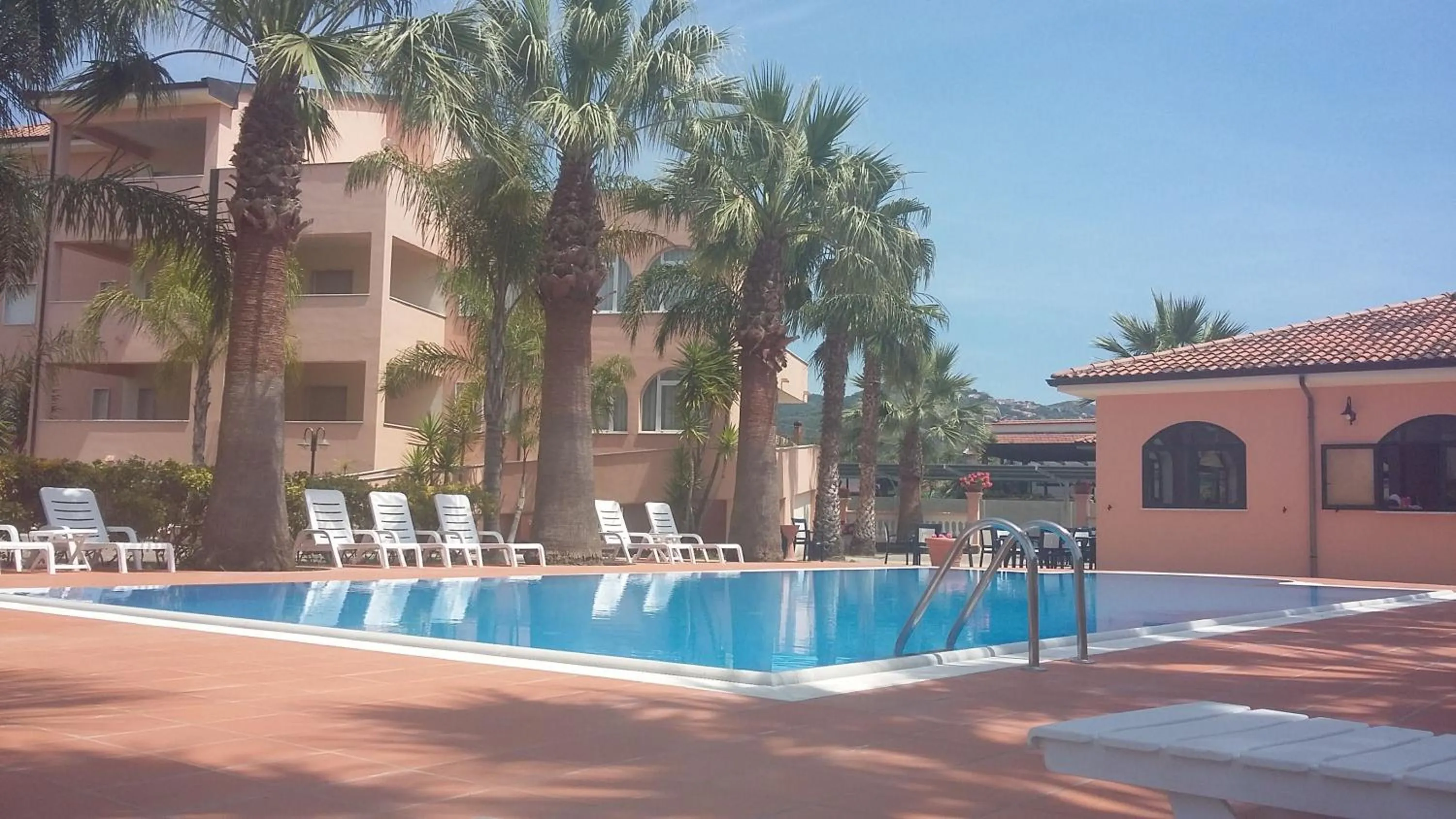 Swimming pool in Villa Laura Residence Hotel Apartments & Studios