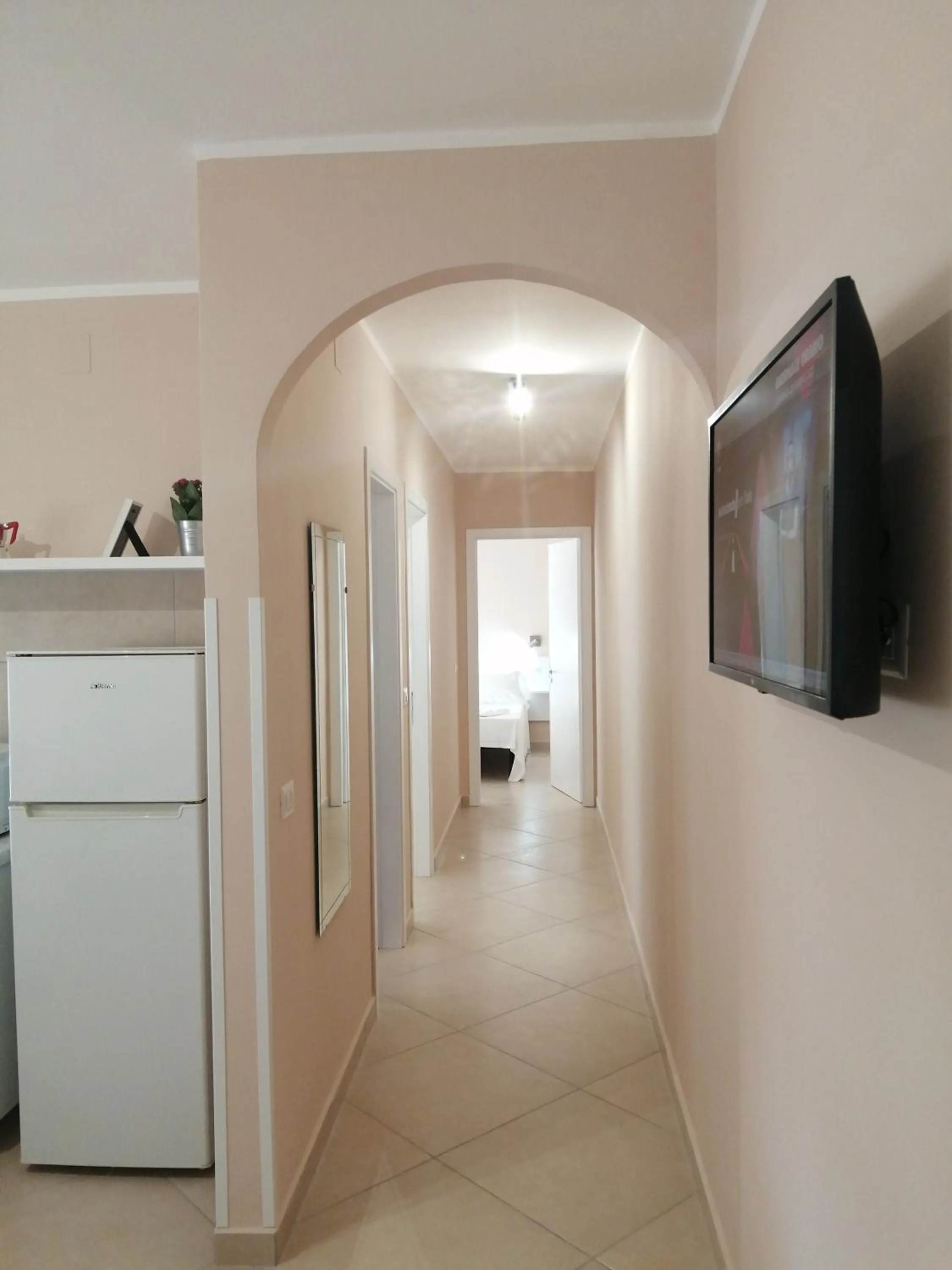 TV and multimedia in Villa Laura Residence Hotel Apartments & Studios