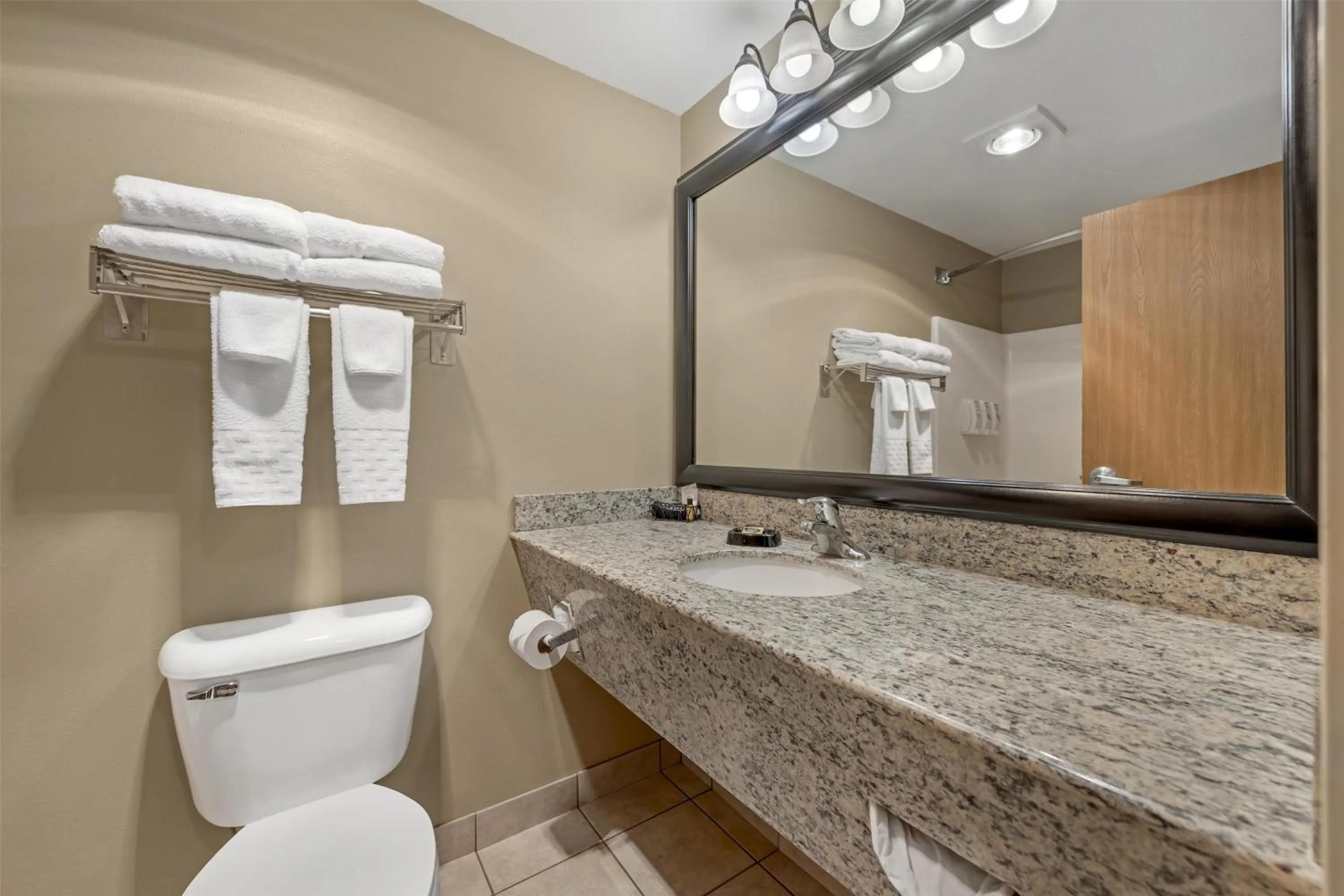 Bathroom in Best Western Plus Vintage Valley Inn