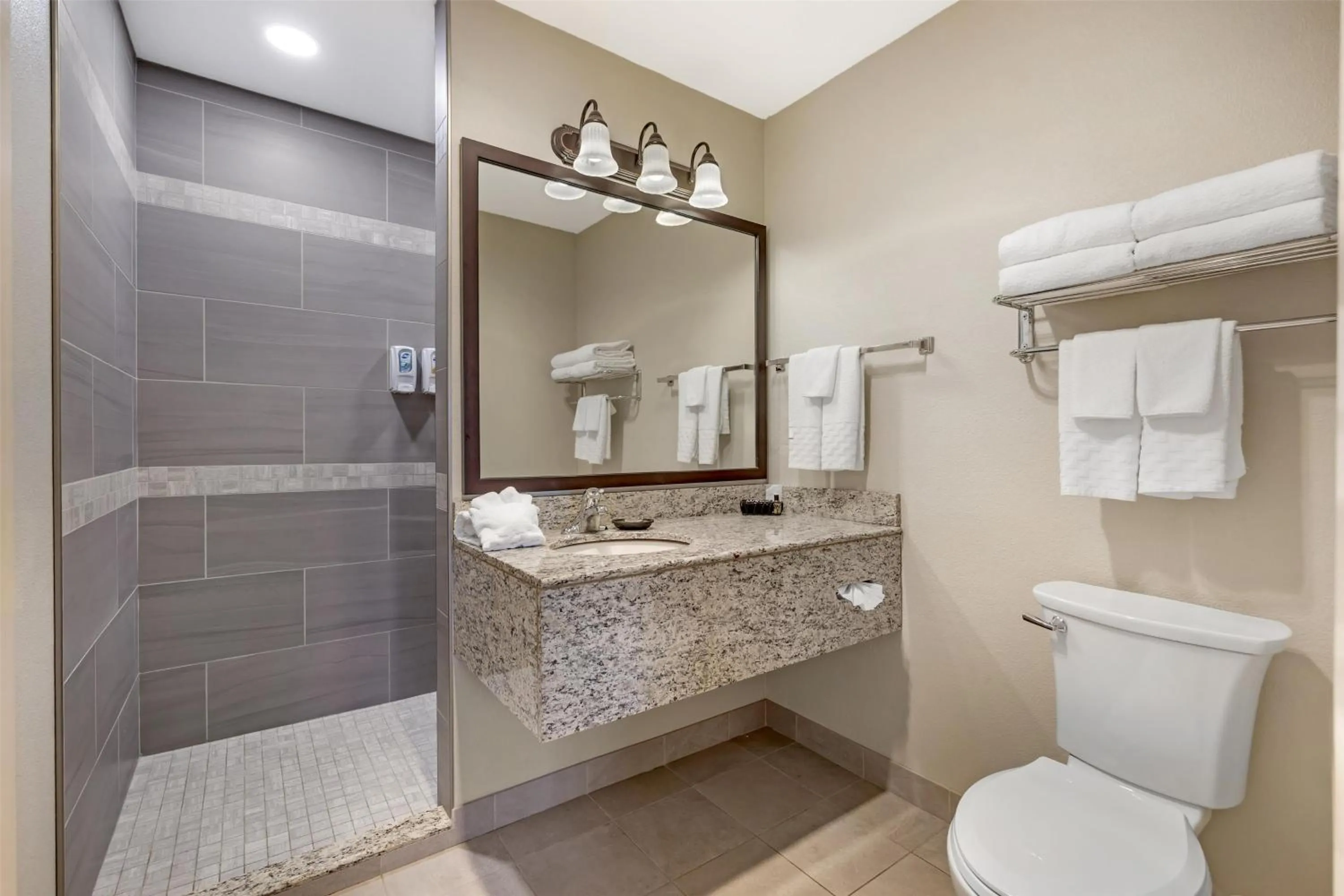 Bathroom in Best Western Plus Vintage Valley Inn