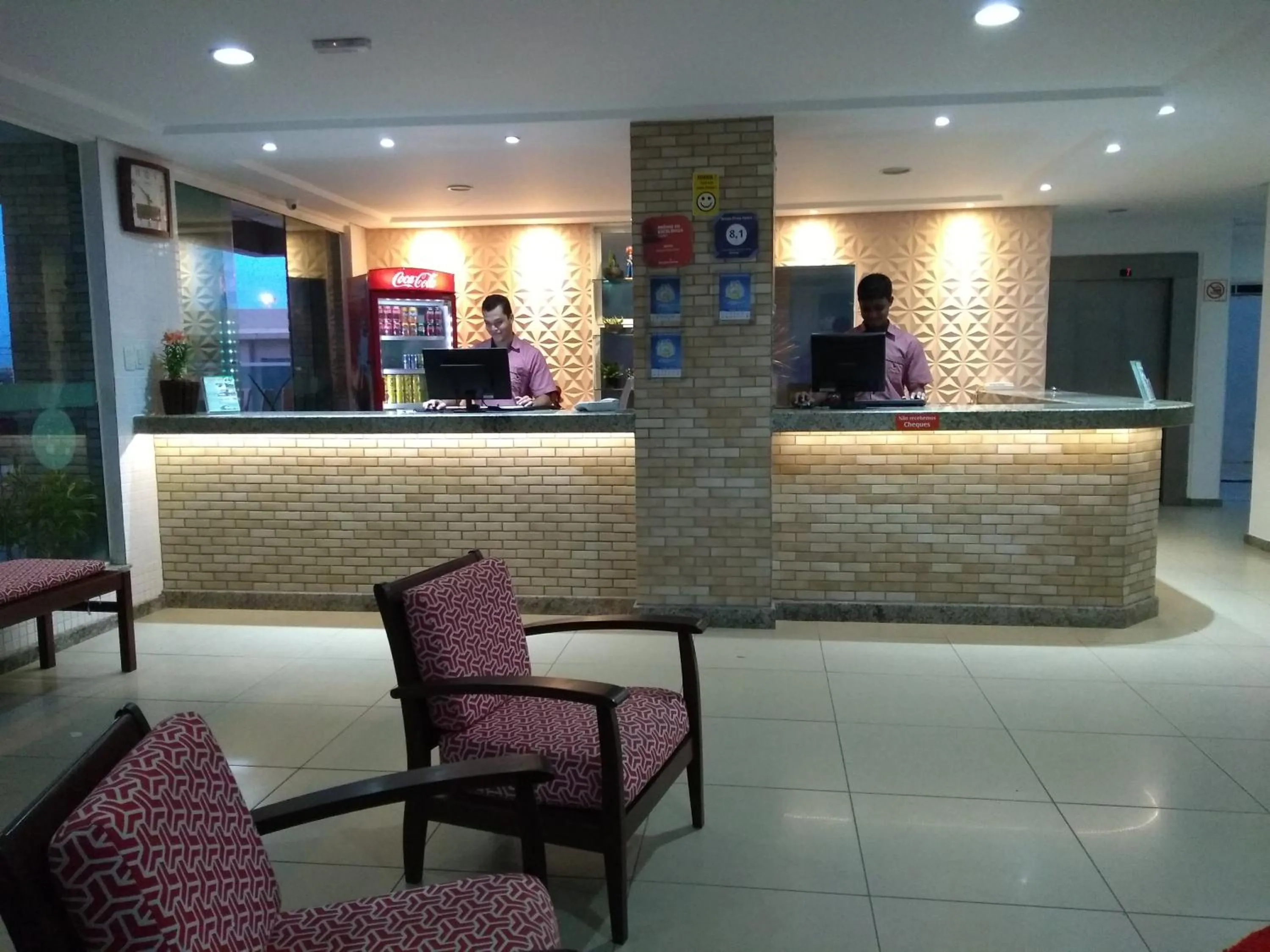 Lobby or reception in Simas Praia Hotel