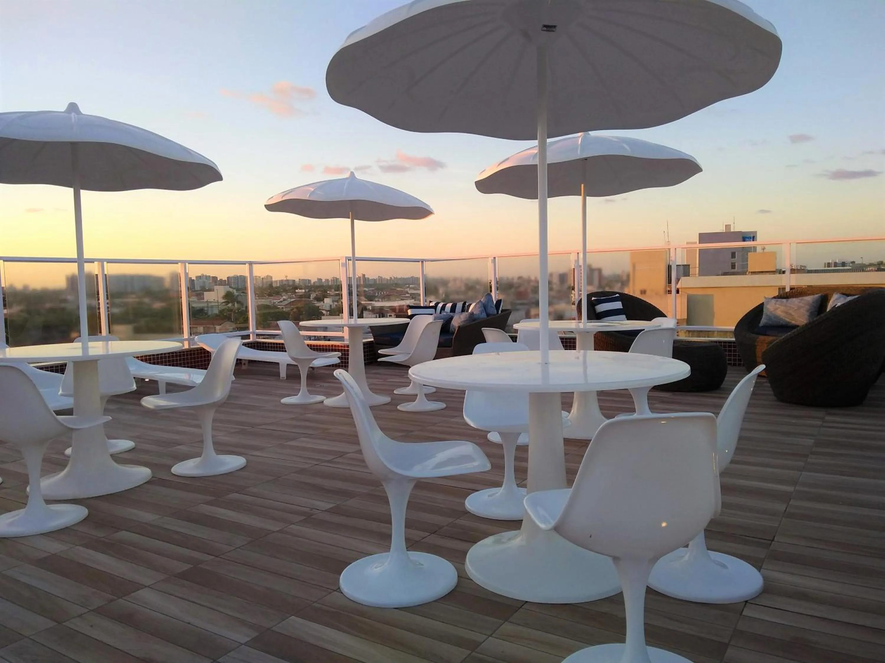 Balcony/Terrace in Simas Praia Hotel