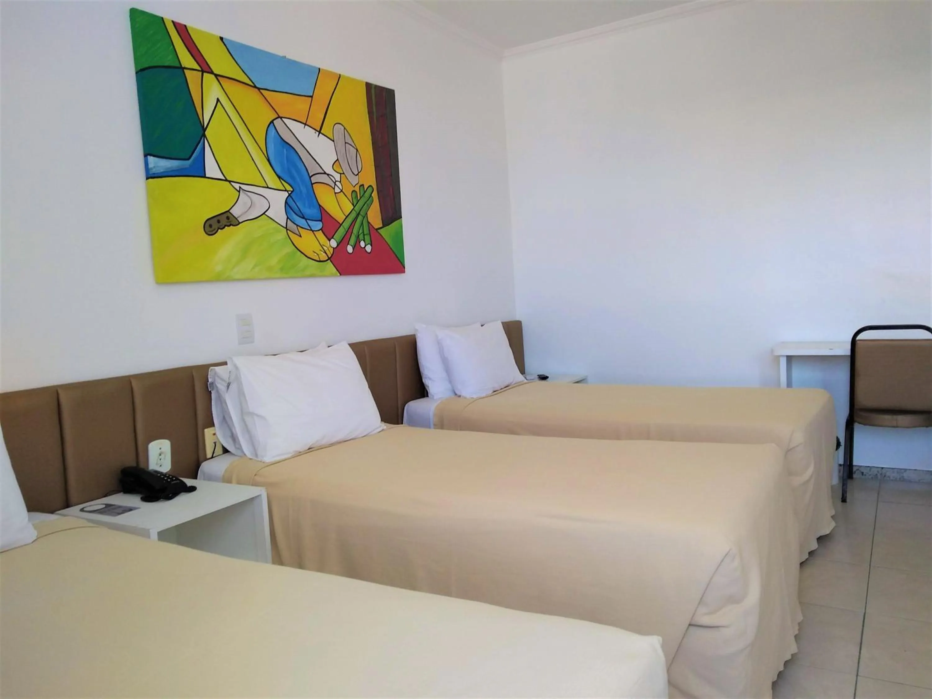 Photo of the whole room, Bed in Simas Praia Hotel