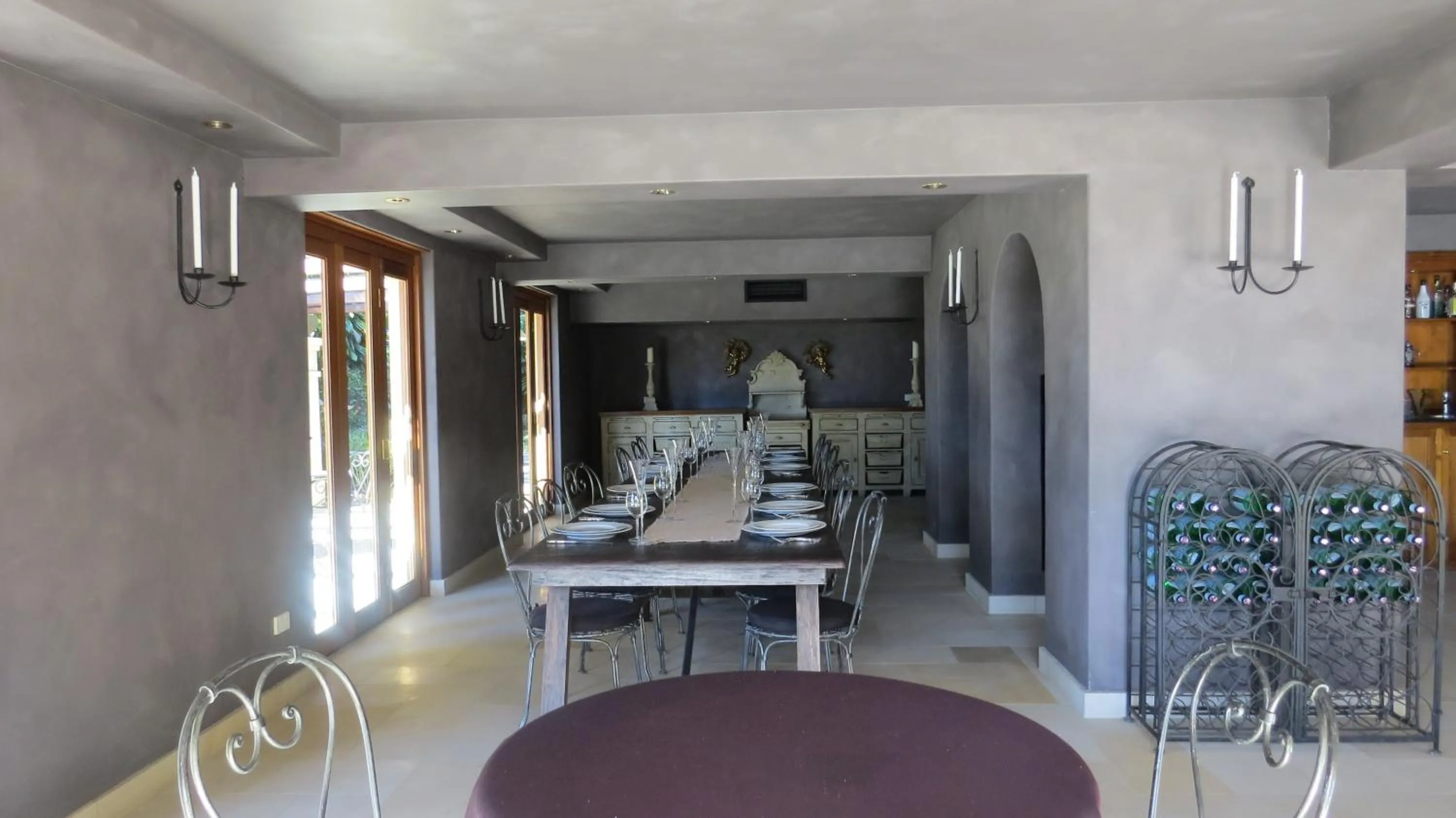 Dining area in Victoria's At Ewingsdale