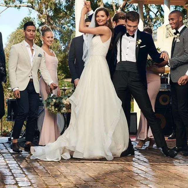 Victoria's At Ewingsdale