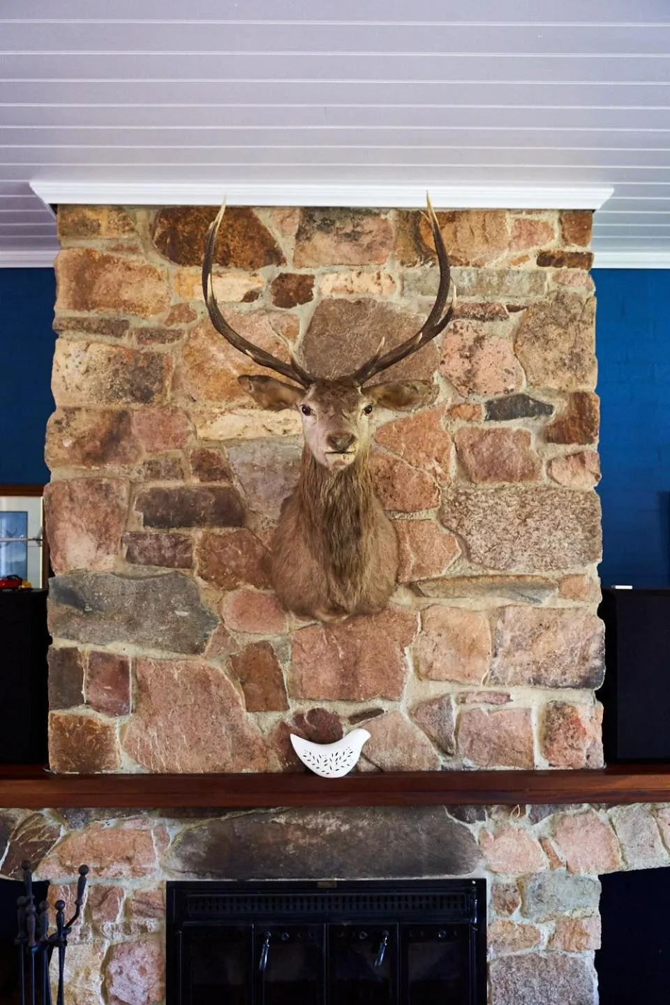 Victoria's At Ewingsdale