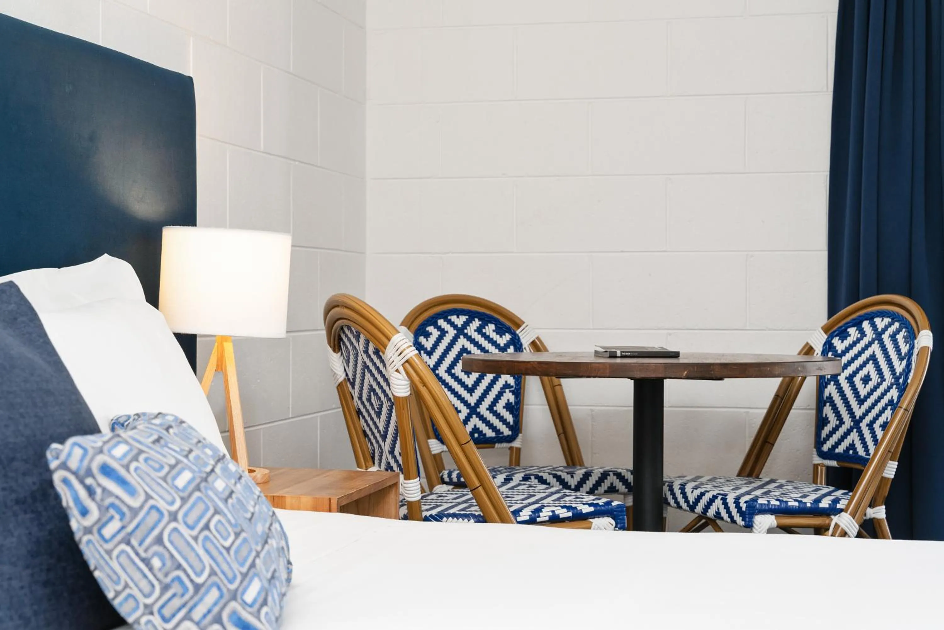 Decorative detail, Bed in Wollongbar Motel