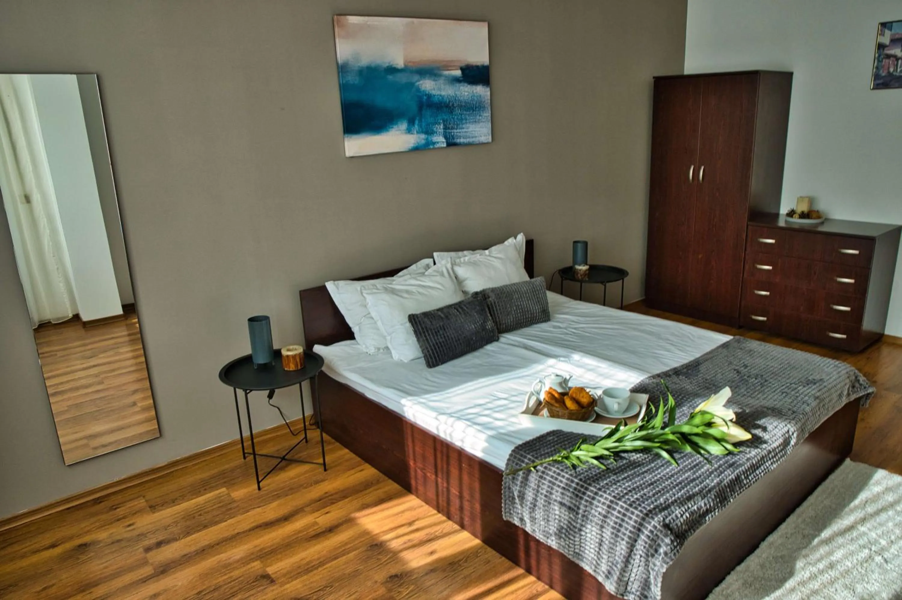 Bedroom, Bed in Local Stay Hotel, BW Signature Collection