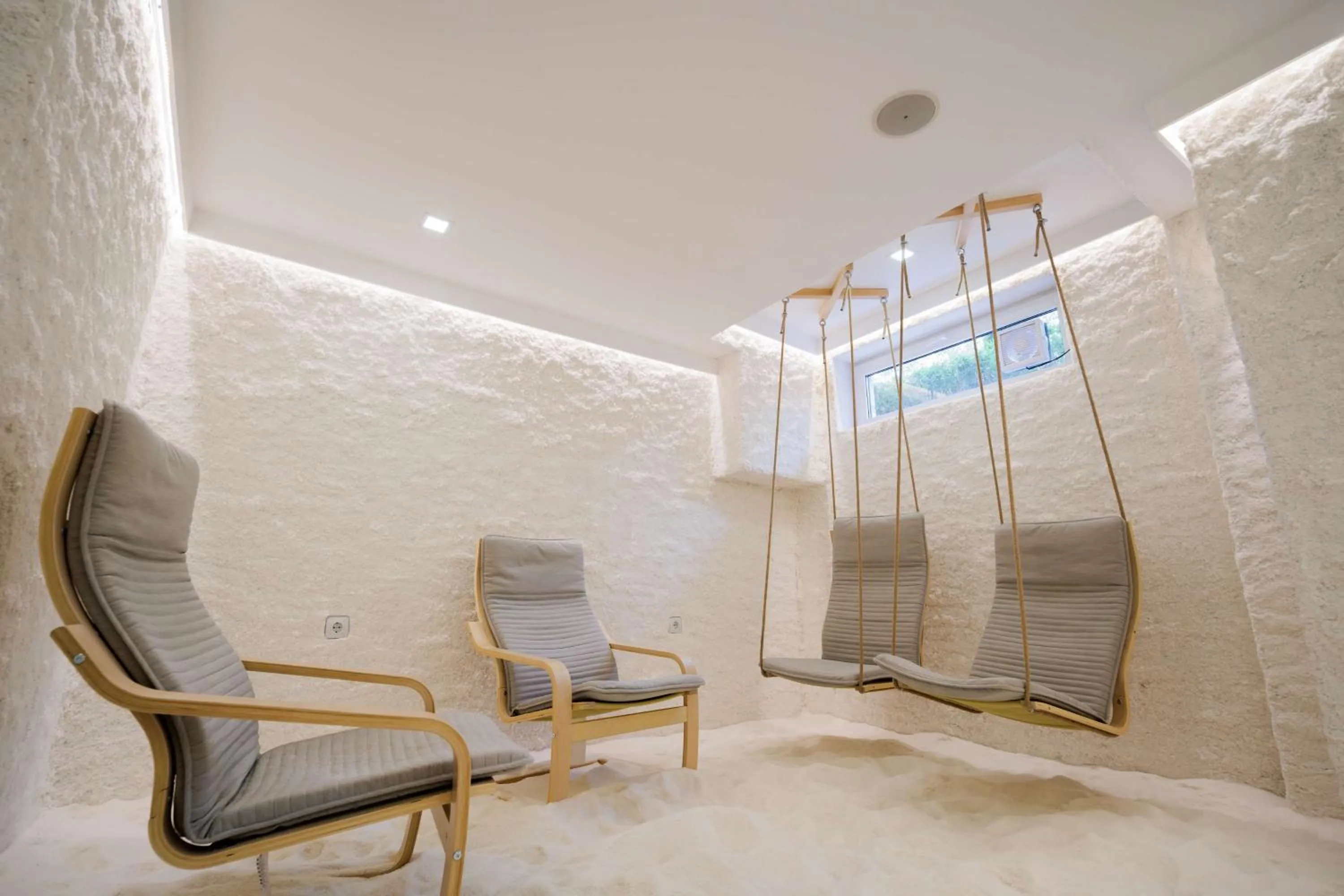 Spa and wellness centre/facilities in Local Stay Hotel, BW Signature Collection
