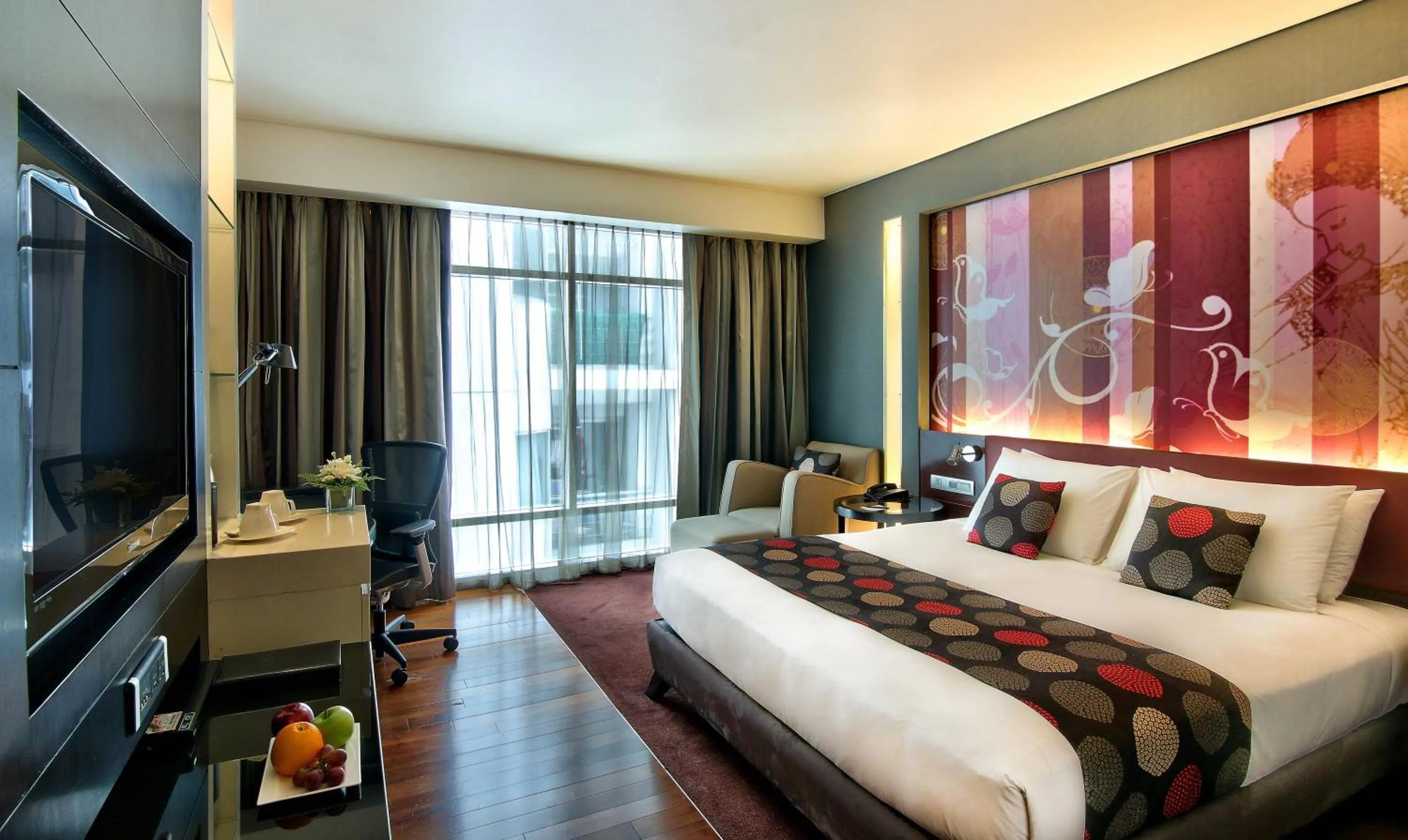 Bed in Park Plaza Bangkok Soi 18