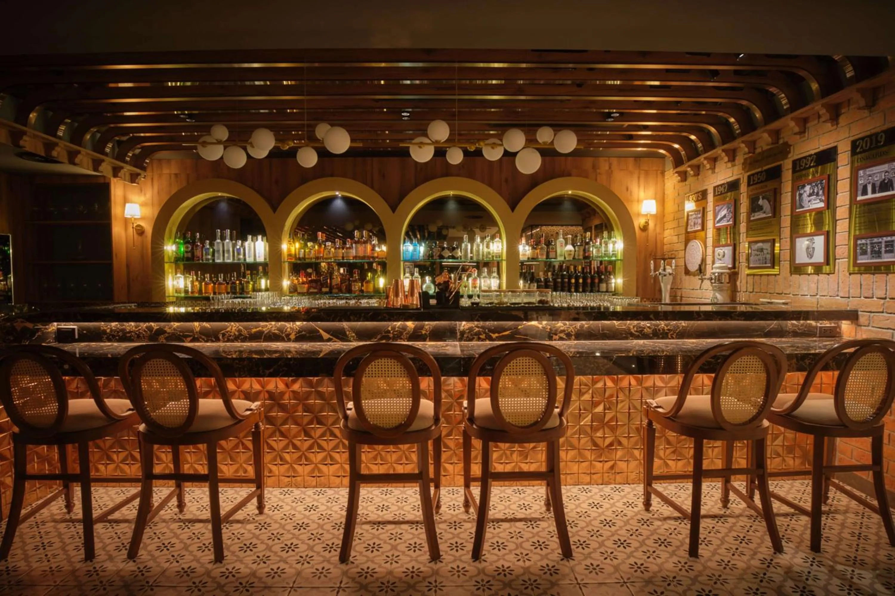 Restaurant/places to eat in Park Plaza Bangkok Soi 18