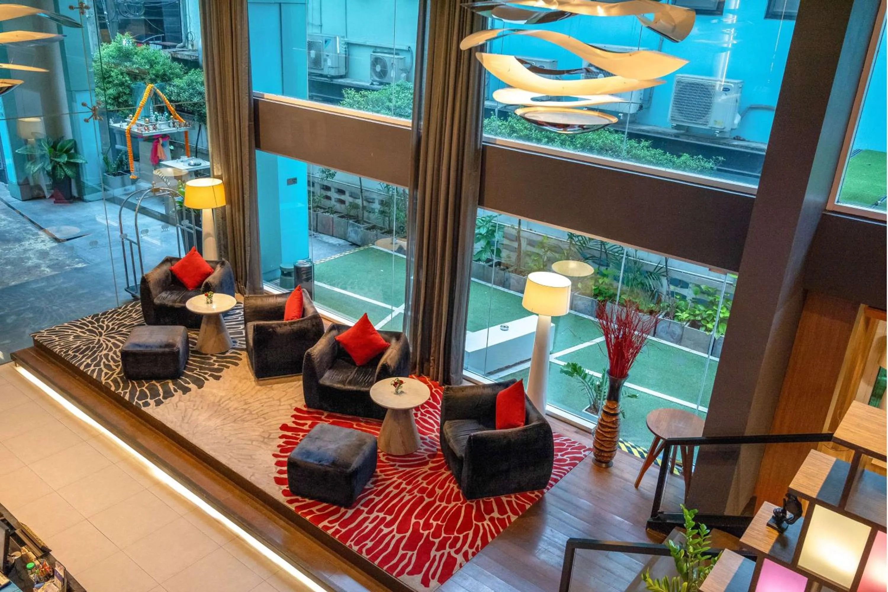 Lobby or reception in Park Plaza Bangkok Soi 18