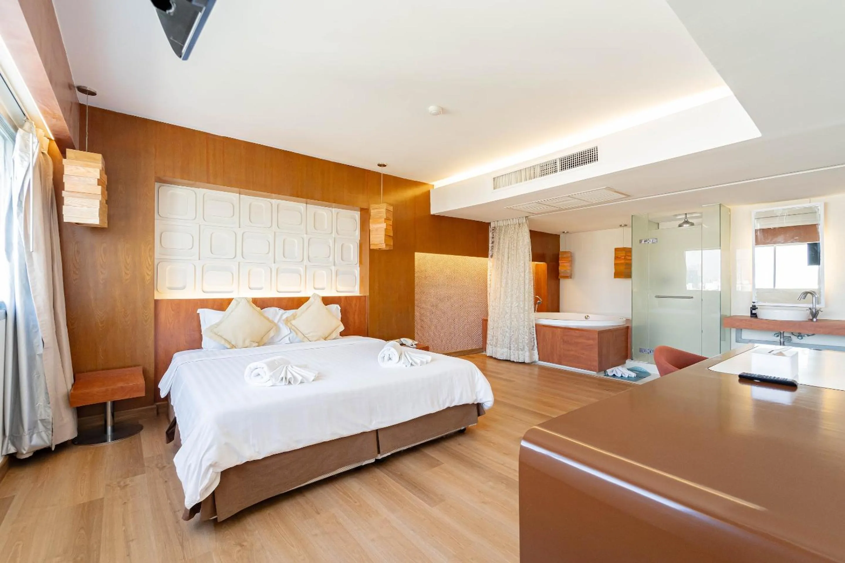 Bedroom, Bed in Veronica Residence