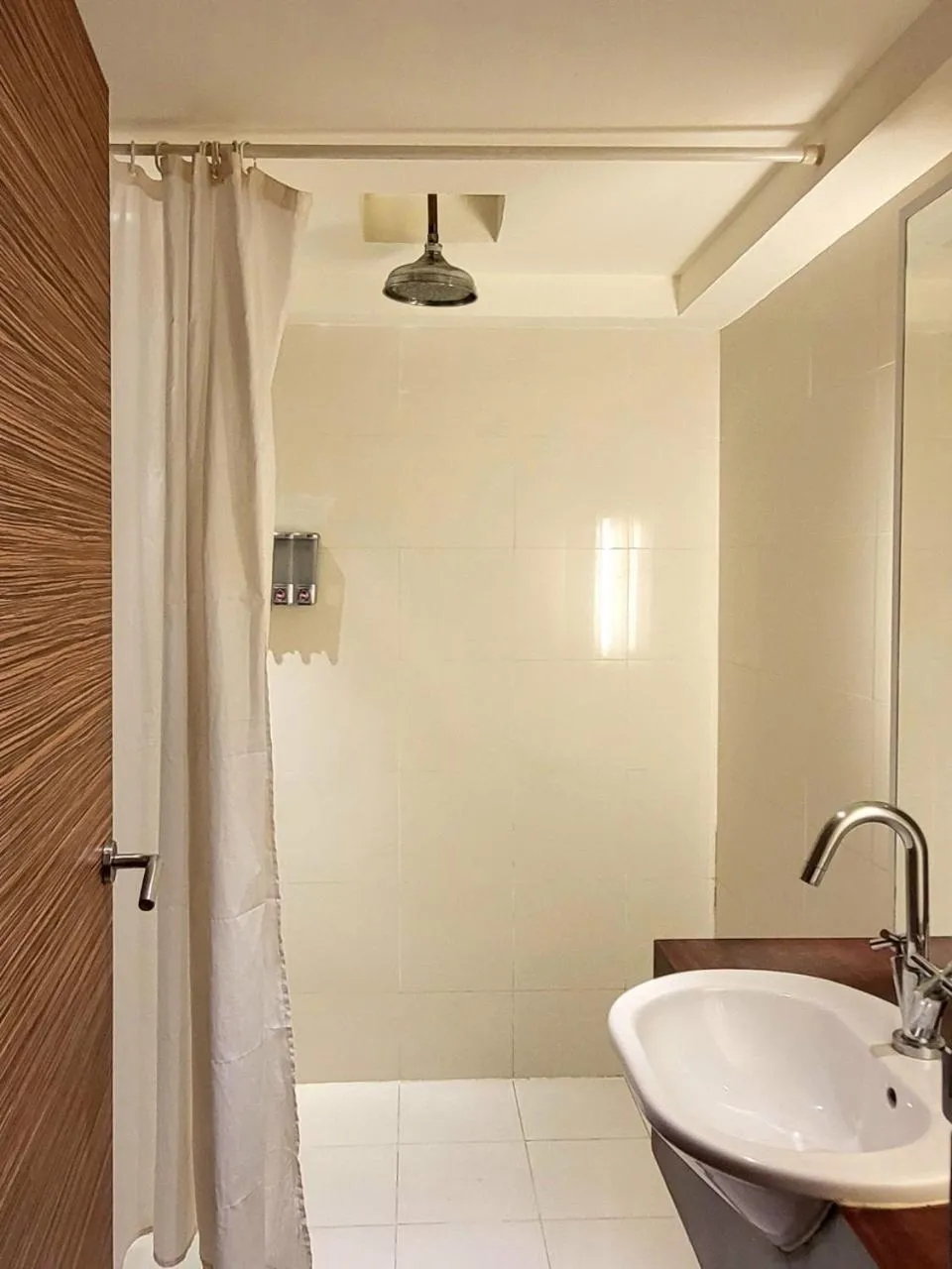 Bathroom in Veronica Residence