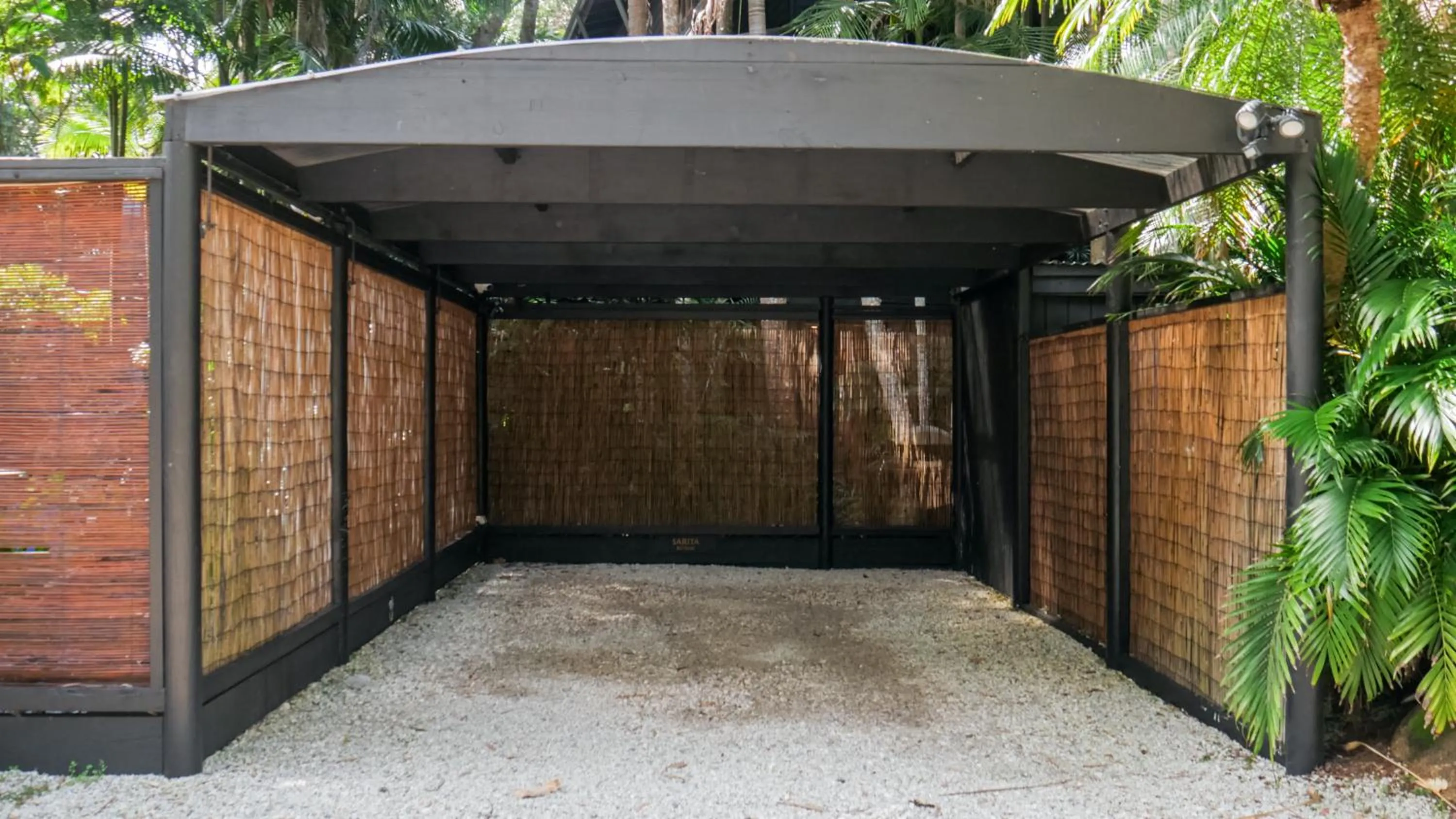 Parking in Shambhala @ Byron