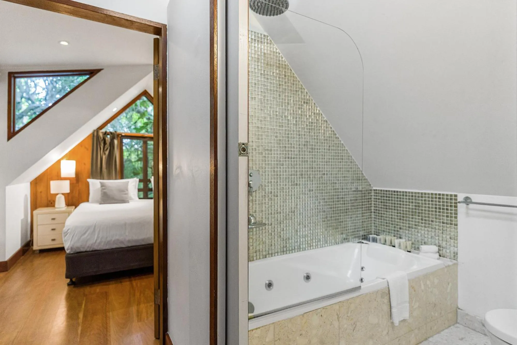 Bed in Shambhala @ Byron