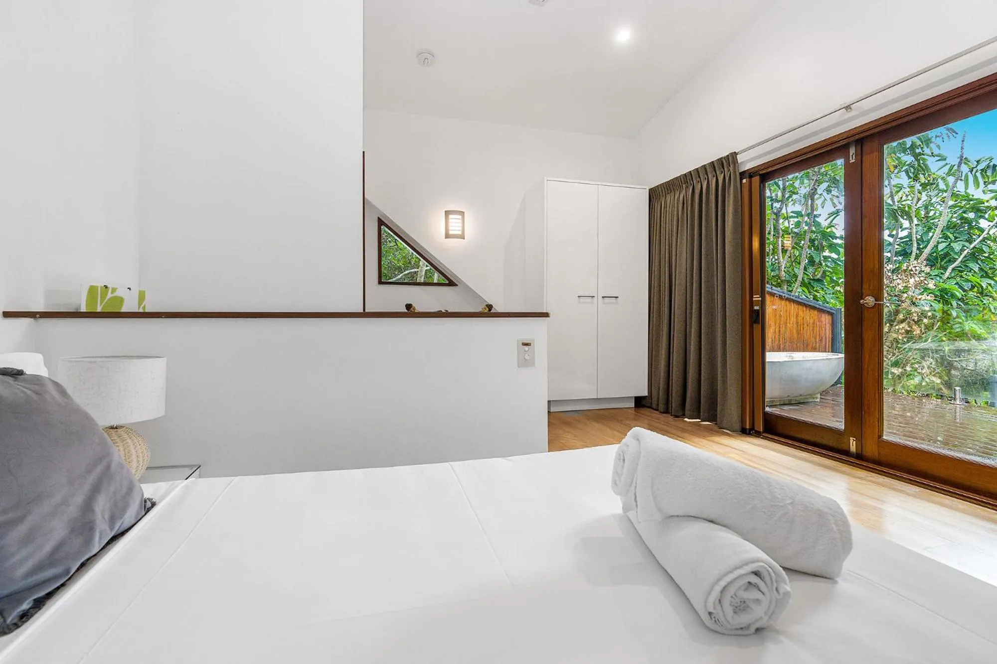 Bed in Shambhala @ Byron