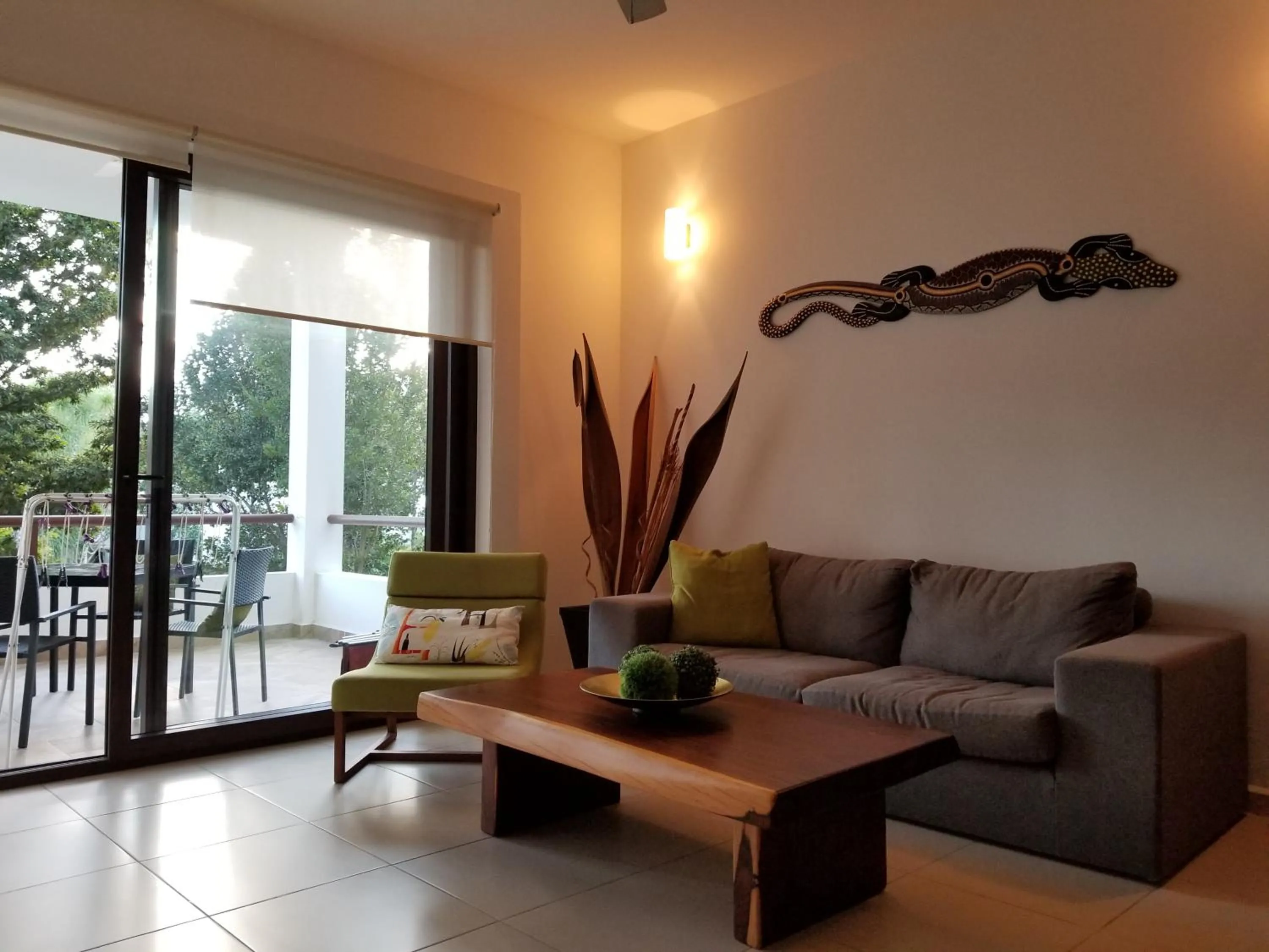 Living room in Luxury 2 Bedroom Bahia Principe Condo