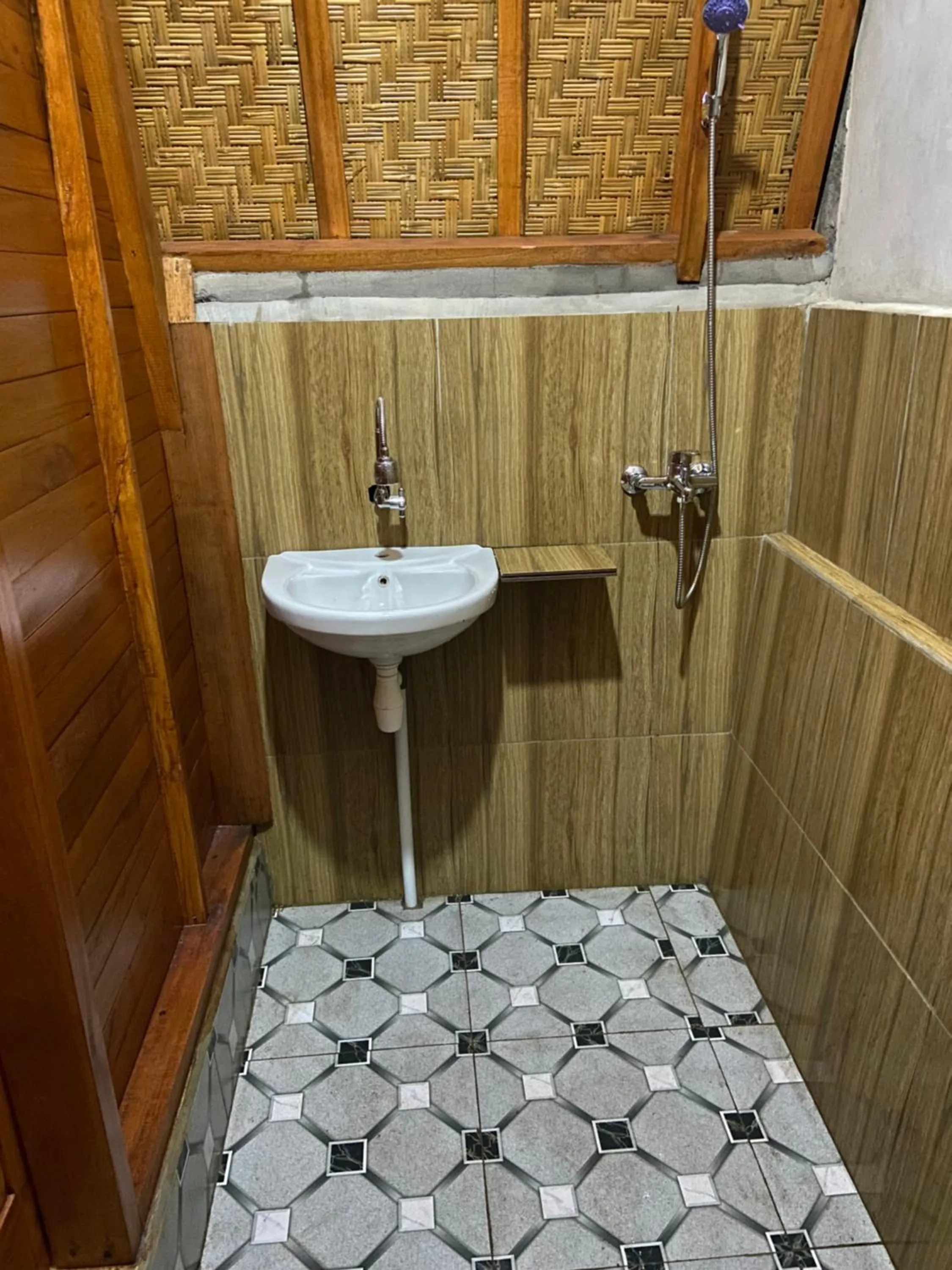 Bathroom in Batur Bamboo Cabin by ecommerceloka